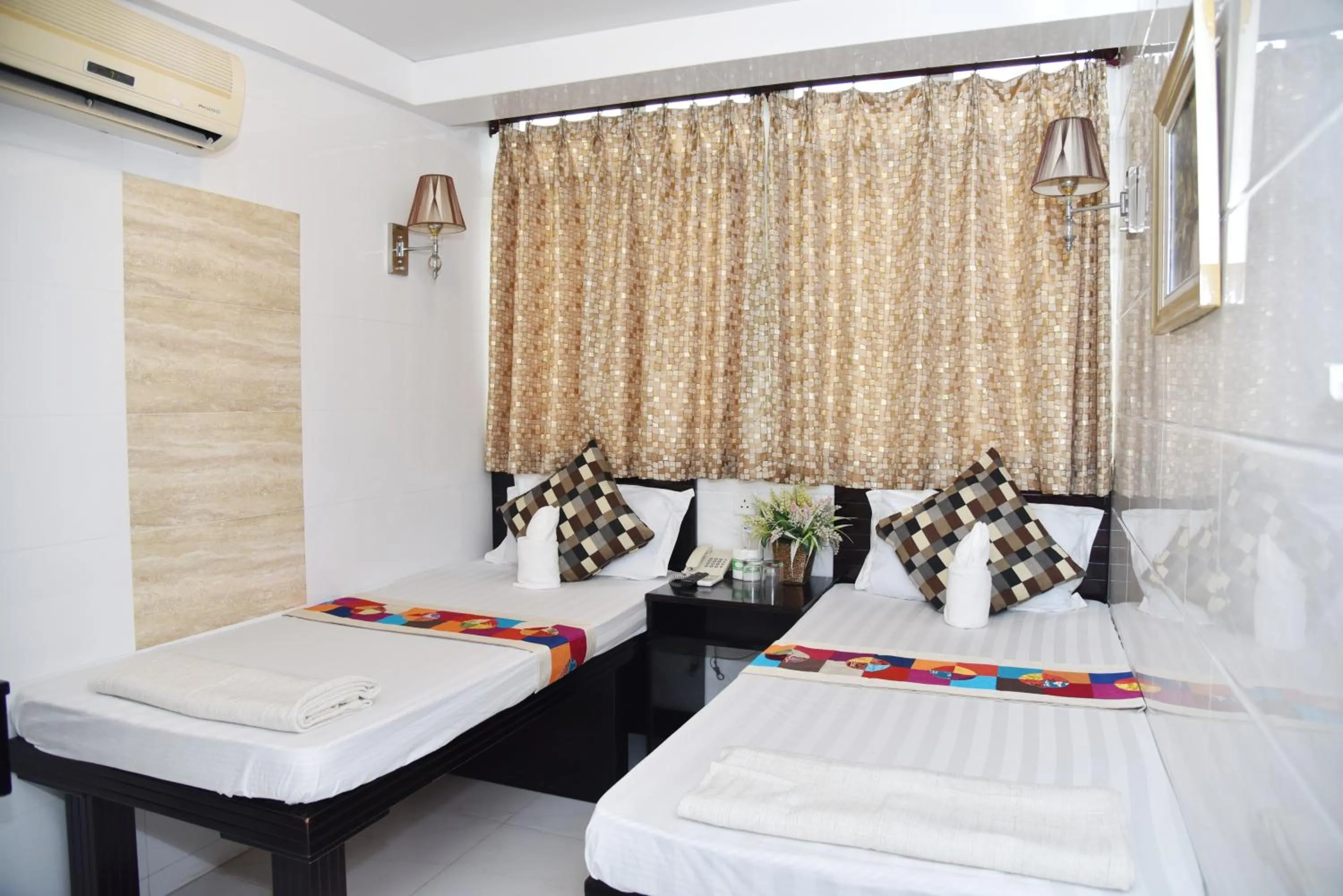 Bed in Traveller's Hostel