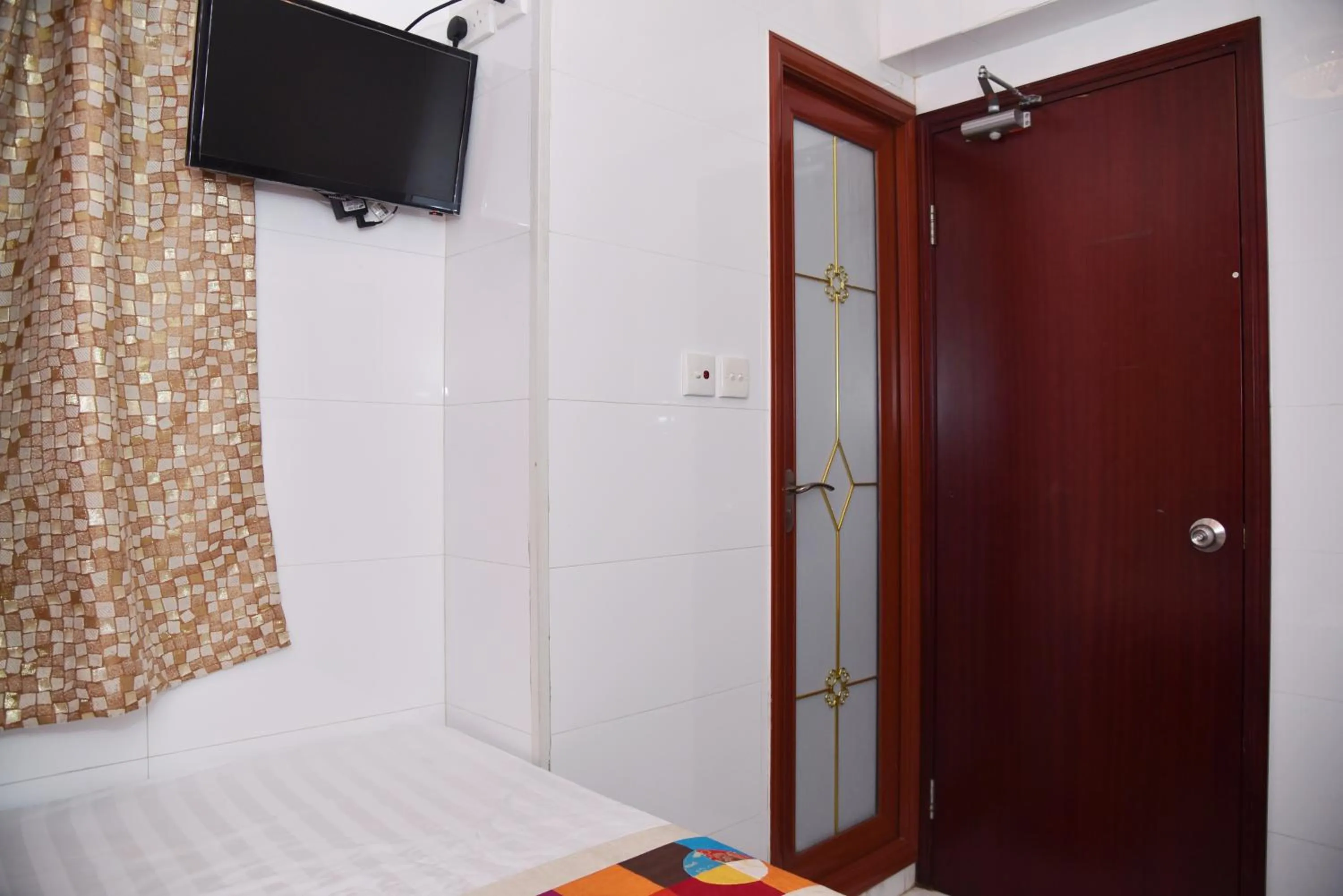 Bed in Traveller's Hostel