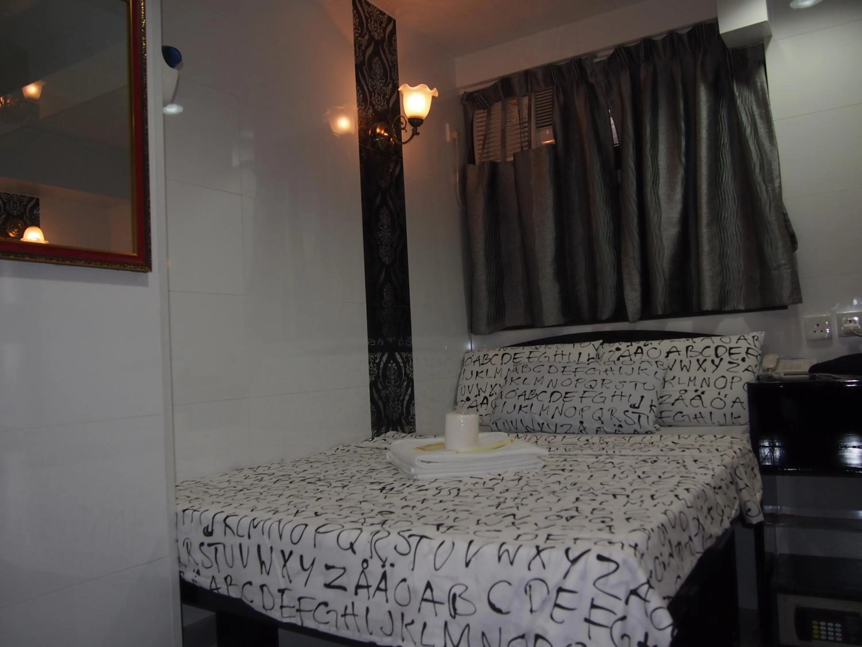 Bed in Traveller's Hostel