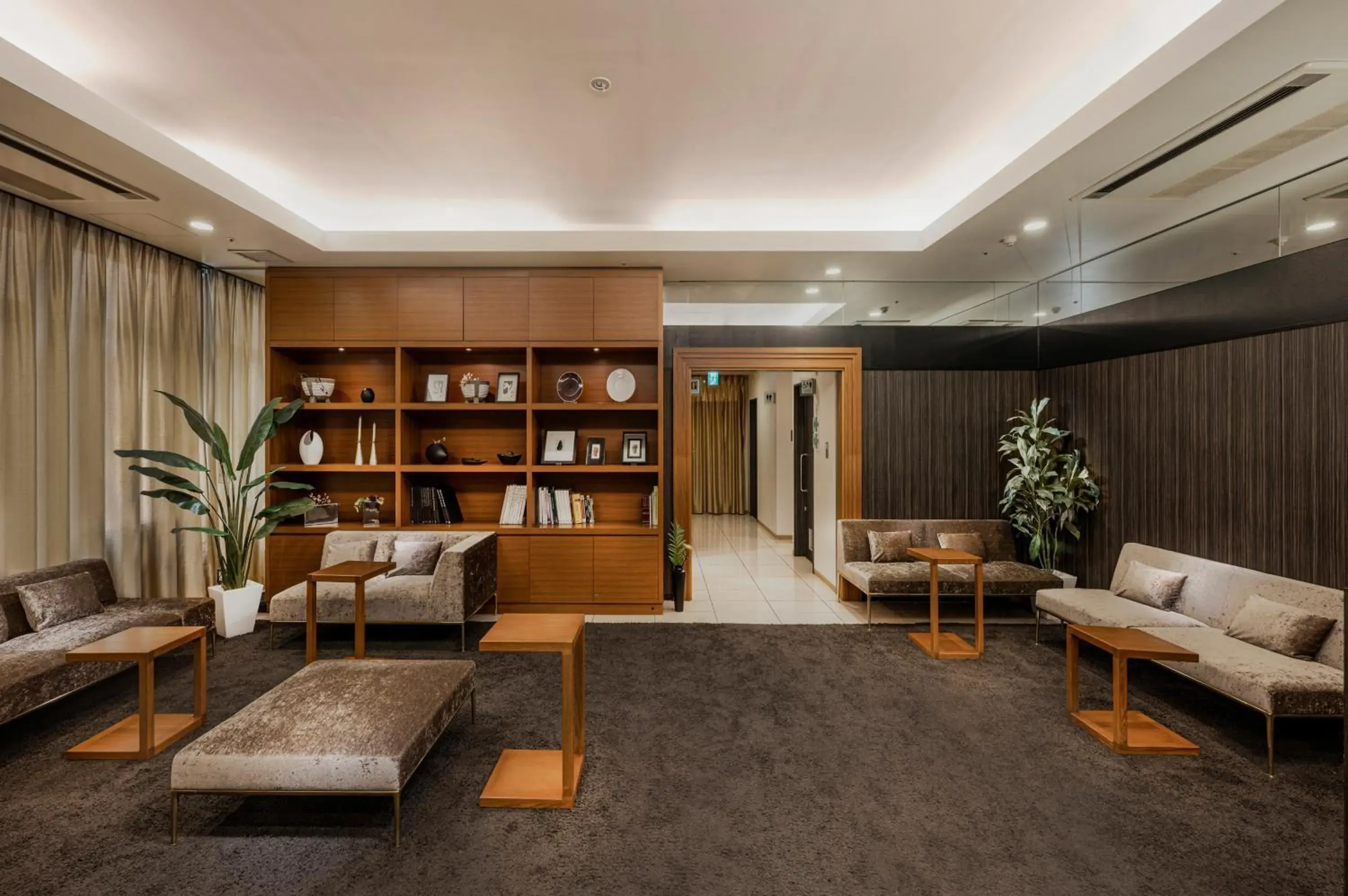 Lobby or reception in Candeo Hotels Ueno Park Lobby or reception in Candeo Hotels Ueno Park