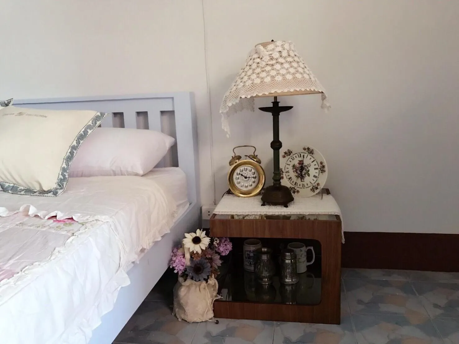 Bed in Chanathinat Place