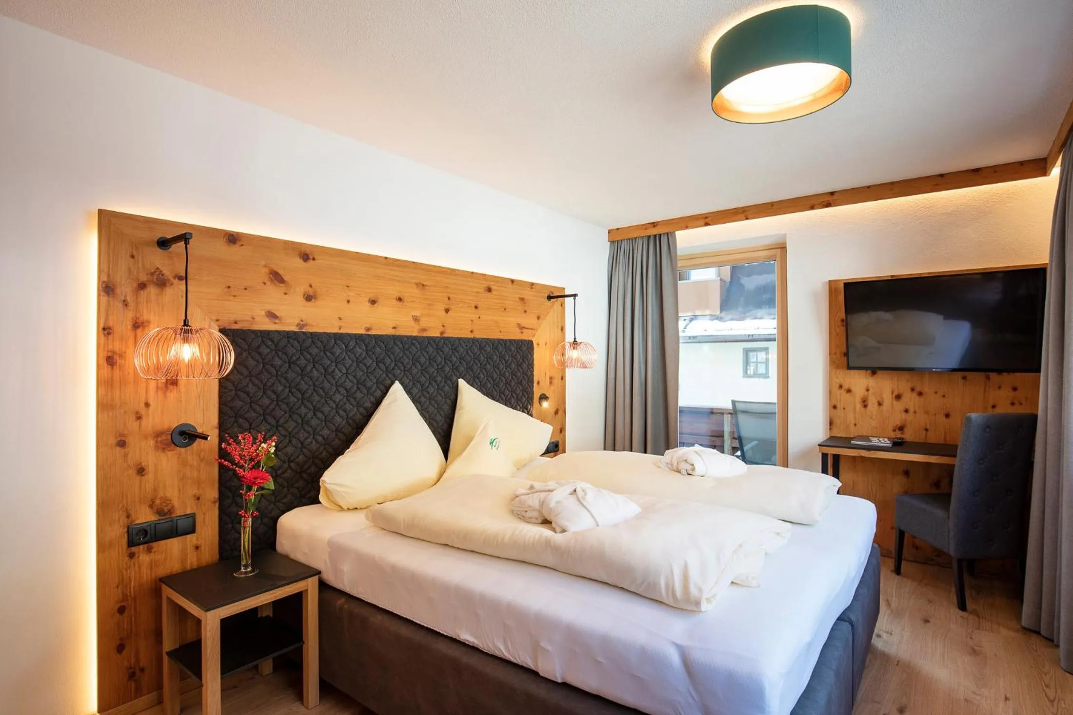 Photo of the whole room, Bed in Hotel Hubertus