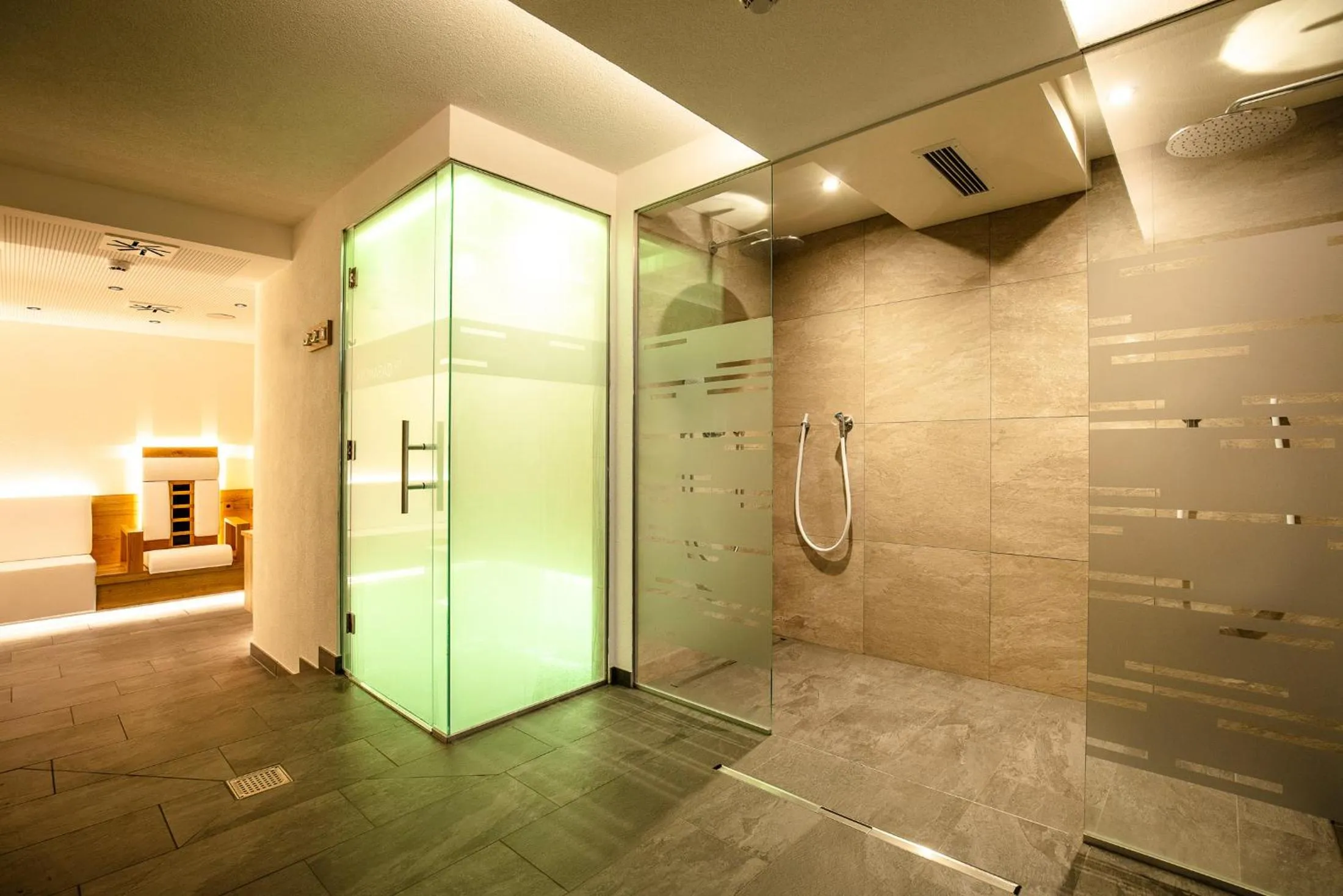 Steam room in Hotel Hubertus