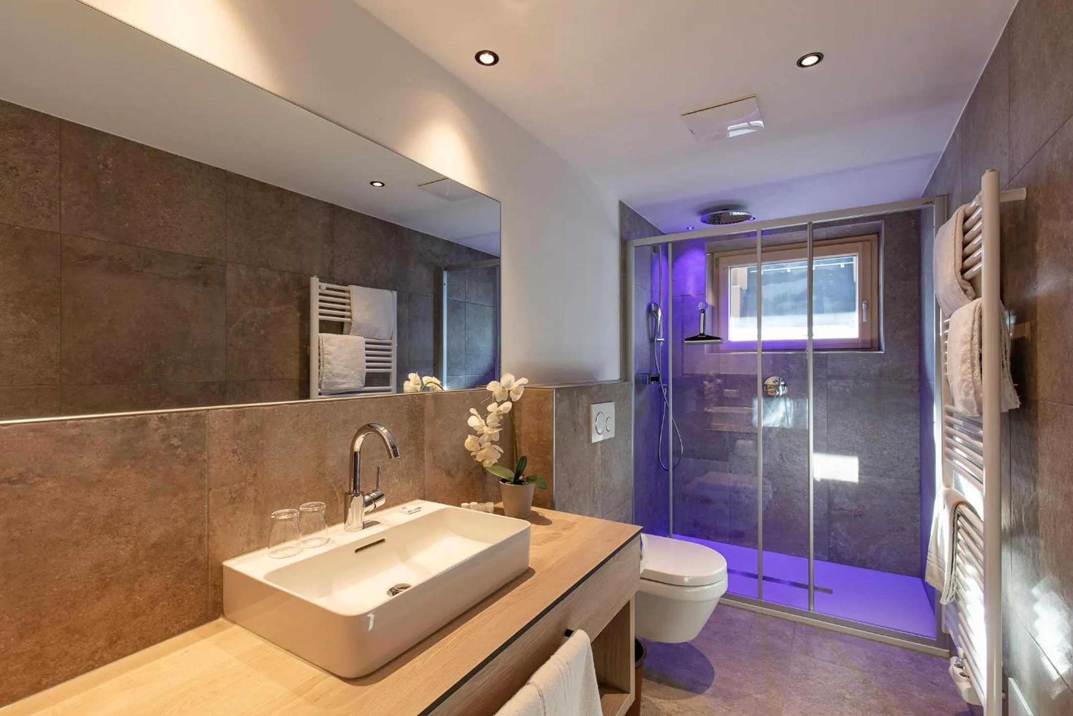 Bathroom in Hotel Hubertus