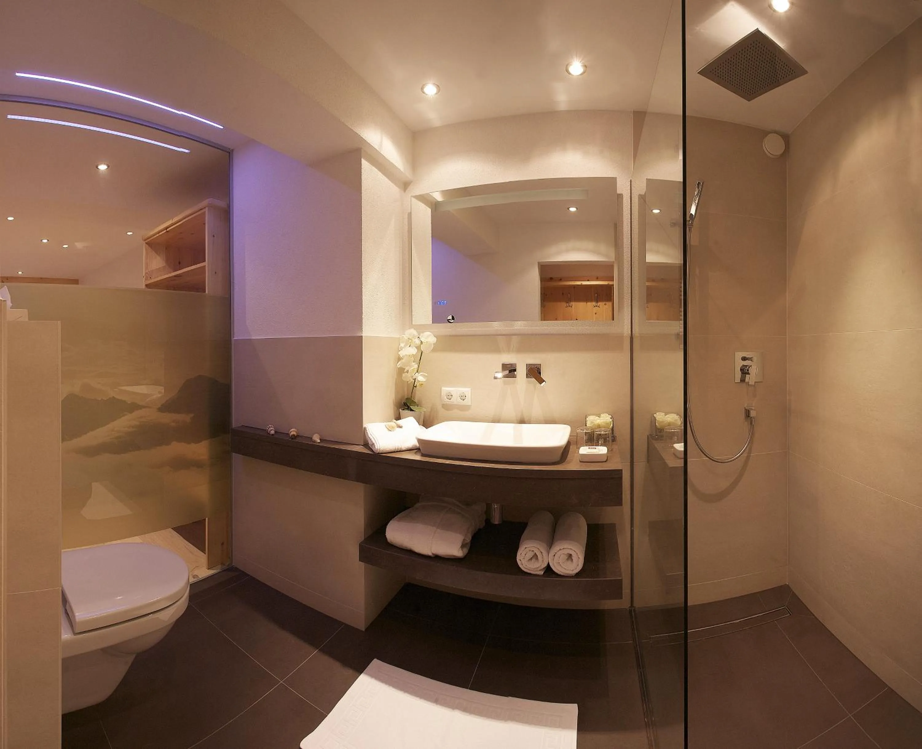 Bathroom in Hotel Hubertus