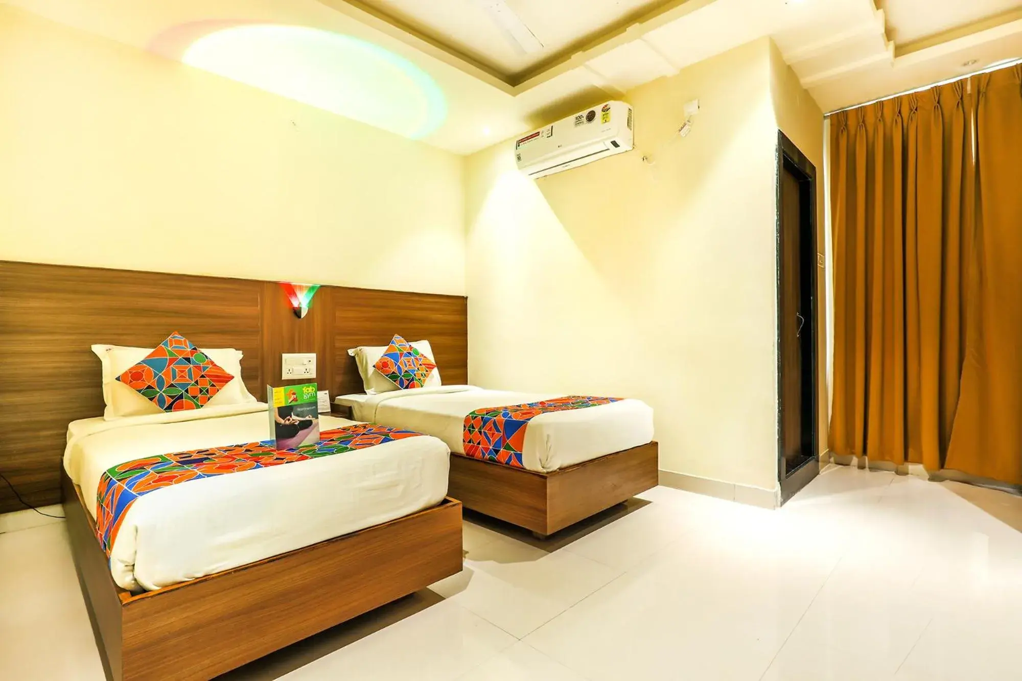 Bedroom, Bed in FabHotel RR Grand - Next to Trendset Mall Bedroom, Bed in FabHotel RR Grand - Next to Trendset Mall