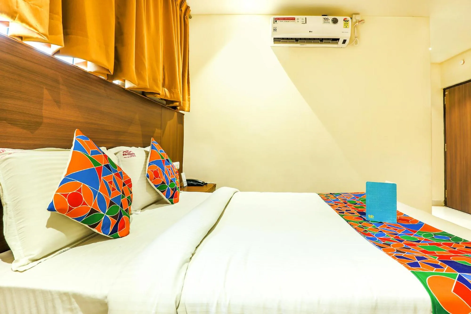 Bedroom, Bed in FabHotel RR Grand - Next to Trendset Mall