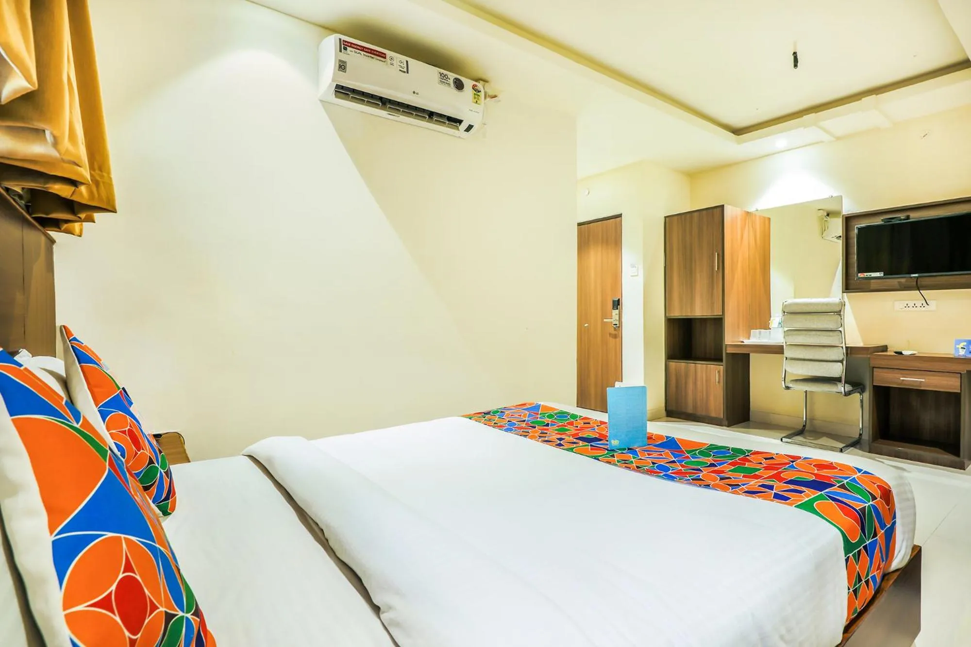 Bedroom, Bed in FabHotel RR Grand - Next to Trendset Mall