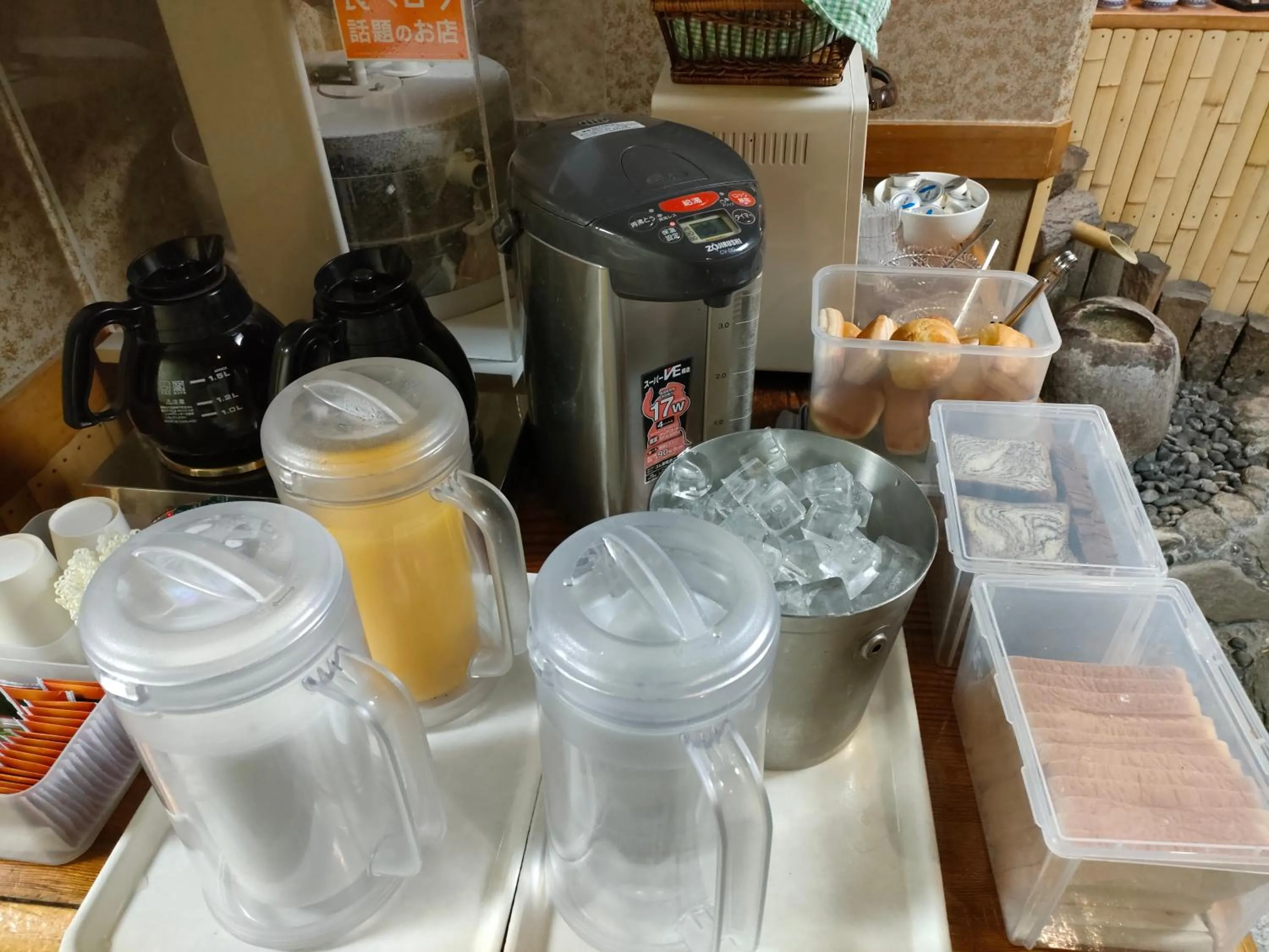 Buffet breakfast in Hotel Edoya