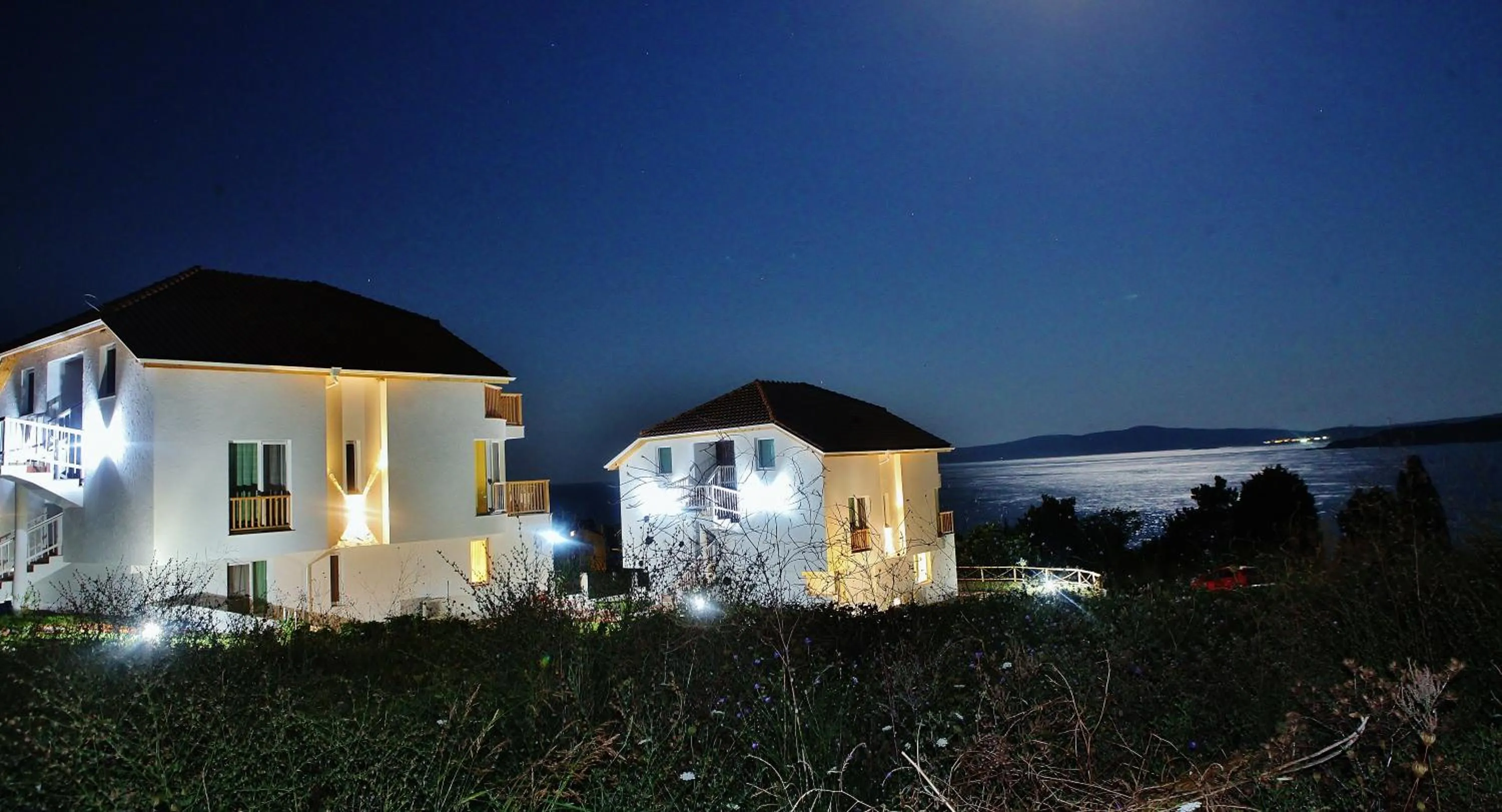 Facade/entrance in Casa de oro Alma