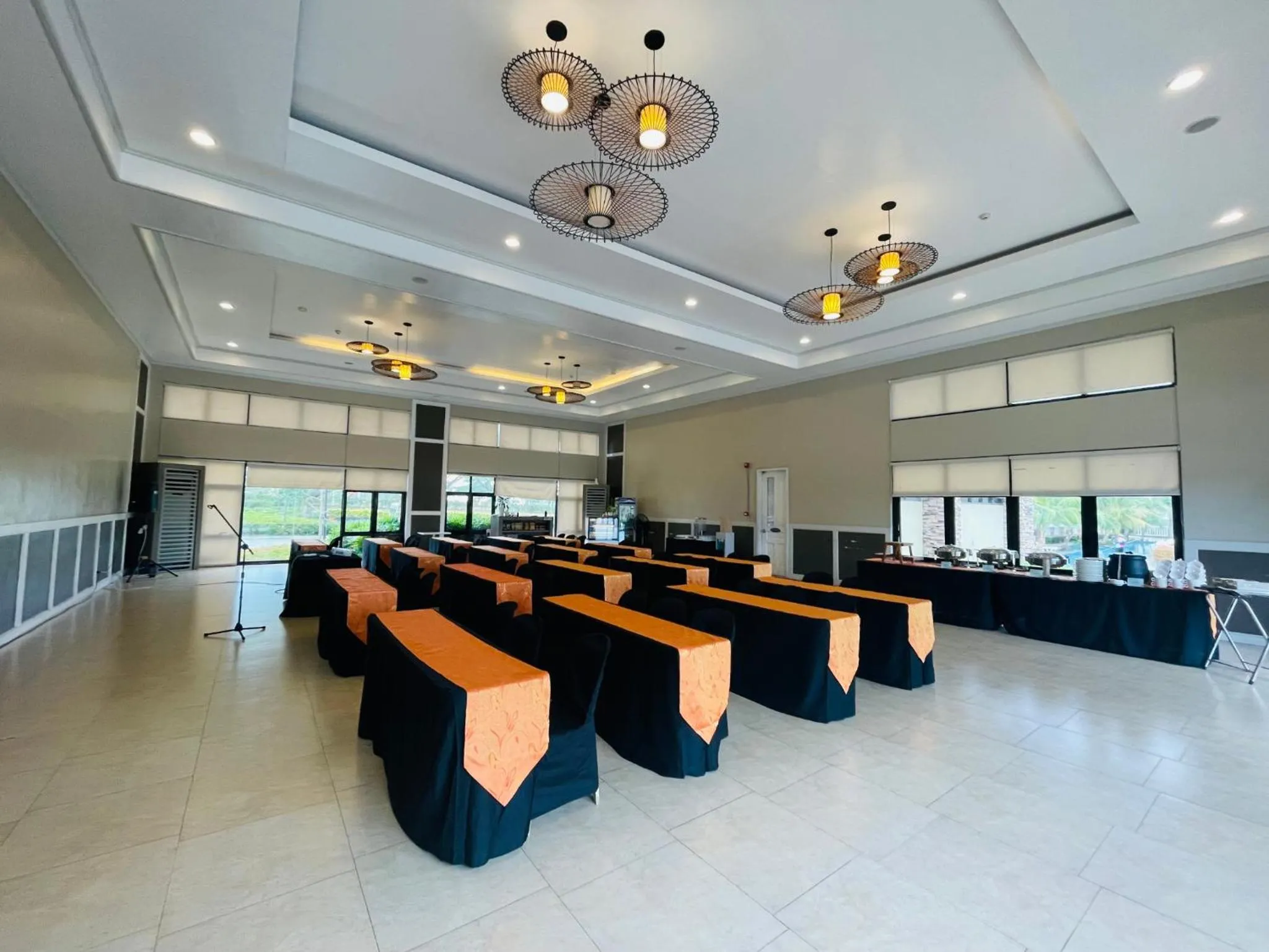Banquet/Function facilities in Aquamira Hotel & Resort