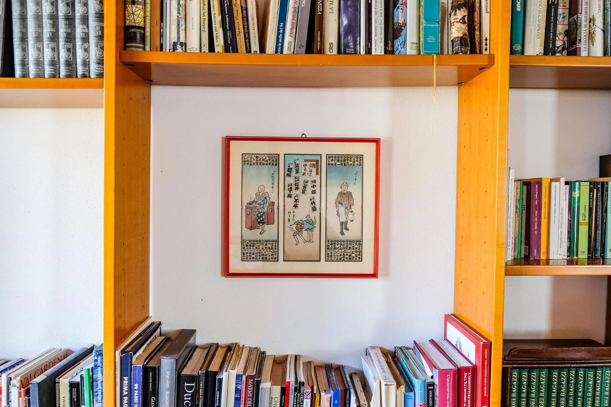 Library in Agriturismo biologico Bulichella
