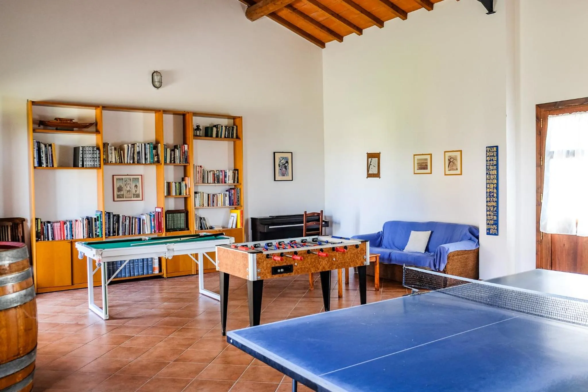 Library in Agriturismo biologico Bulichella