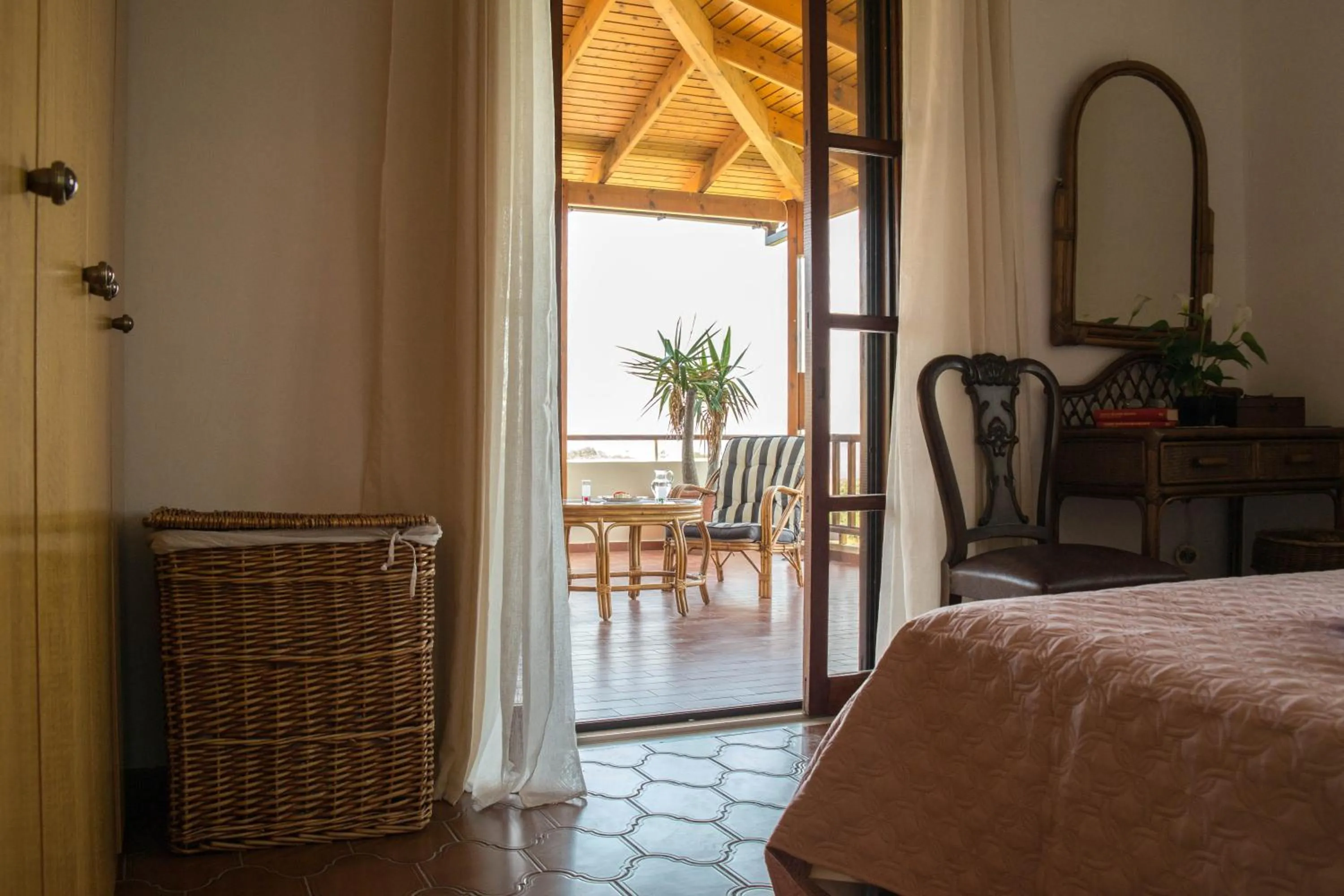 Bed in Alexandra Villa Stalos