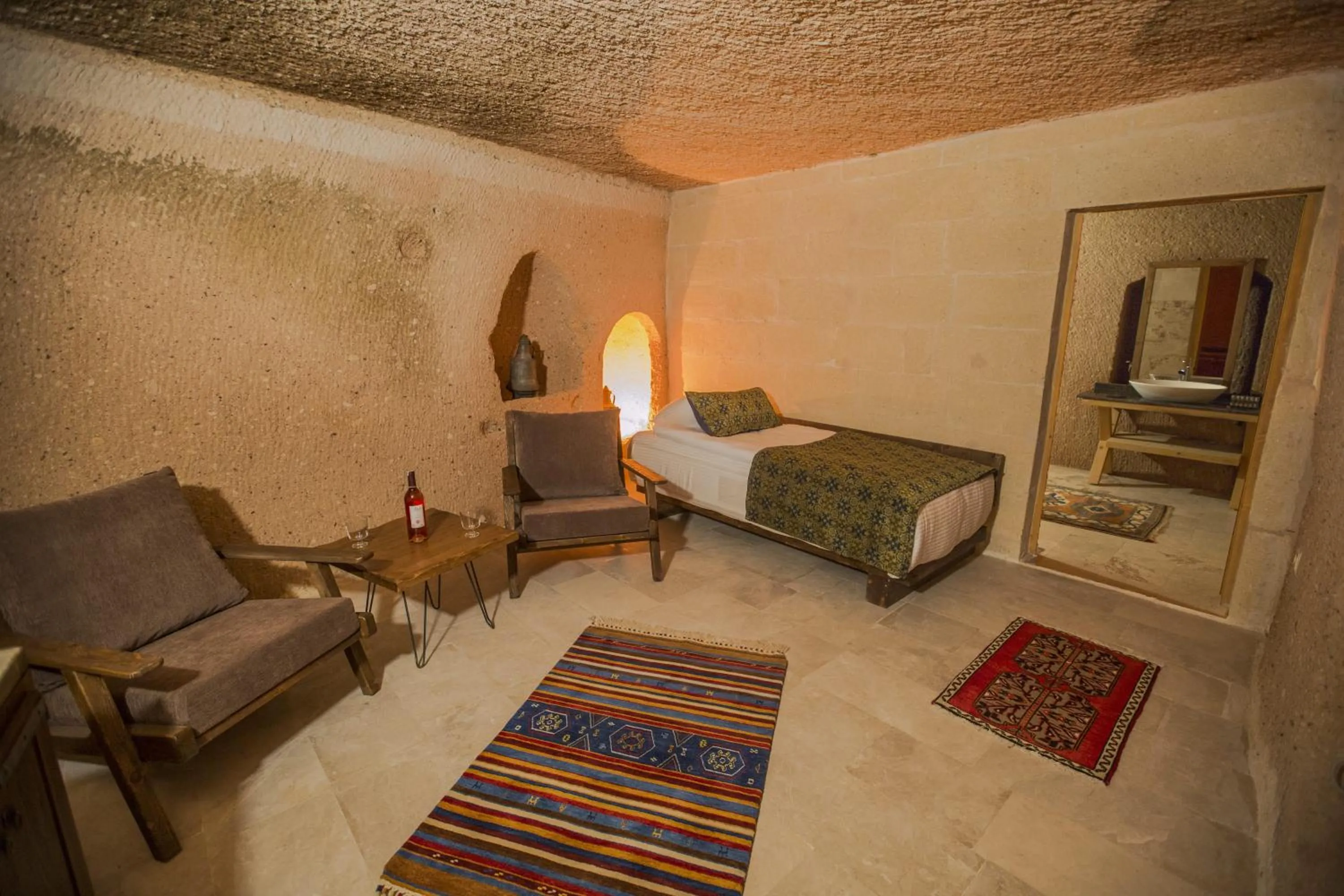 Bathroom, Bed in Helike Cave Suites