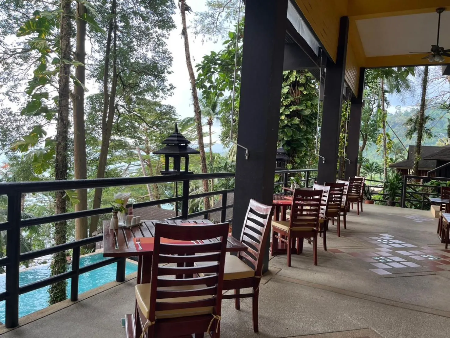 Restaurant/places to eat in Baan Krating Khao Lak Resort - SHA plus