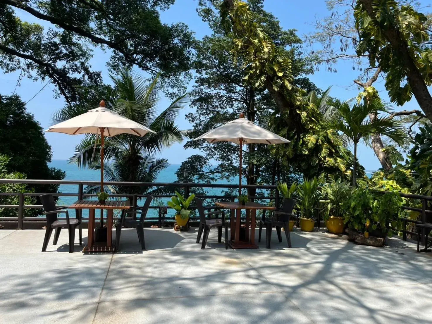 Restaurant/places to eat in Baan Krating Khao Lak Resort - SHA plus Restaurant/places to eat in Baan Krating Khao Lak Resort - SHA plus