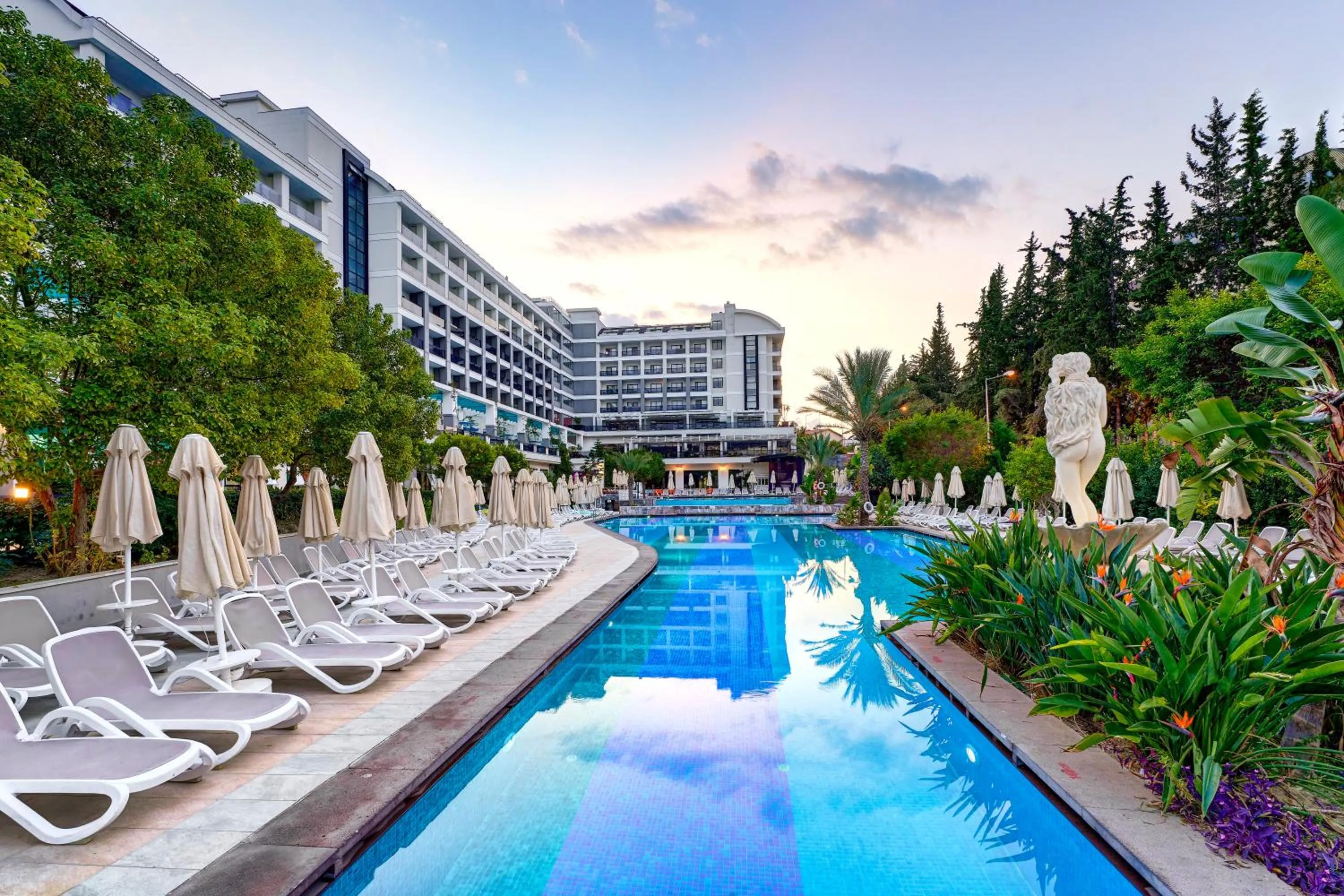 Property building in Seaden Valentine Resort & Spa