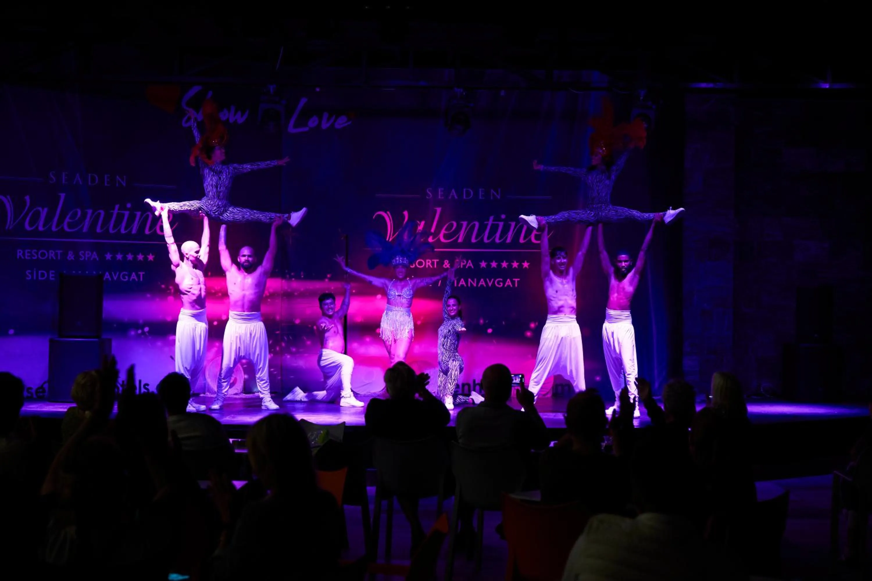 Entertainment in Seaden Valentine Resort & Spa