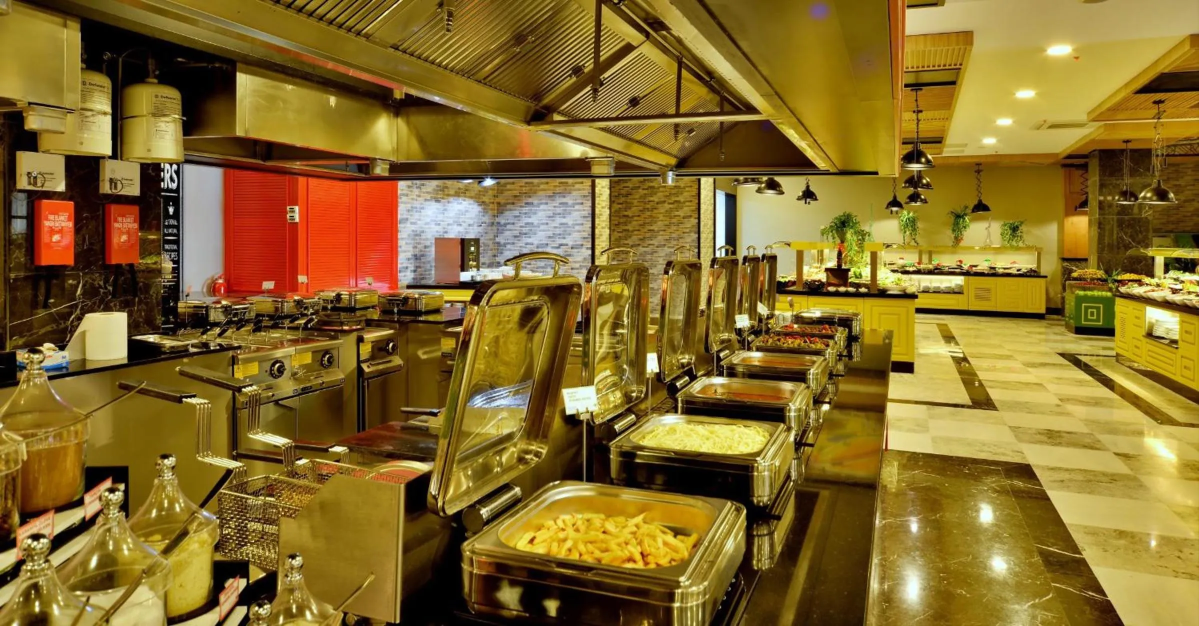 Restaurant/places to eat in Seaden Valentine Resort & Spa