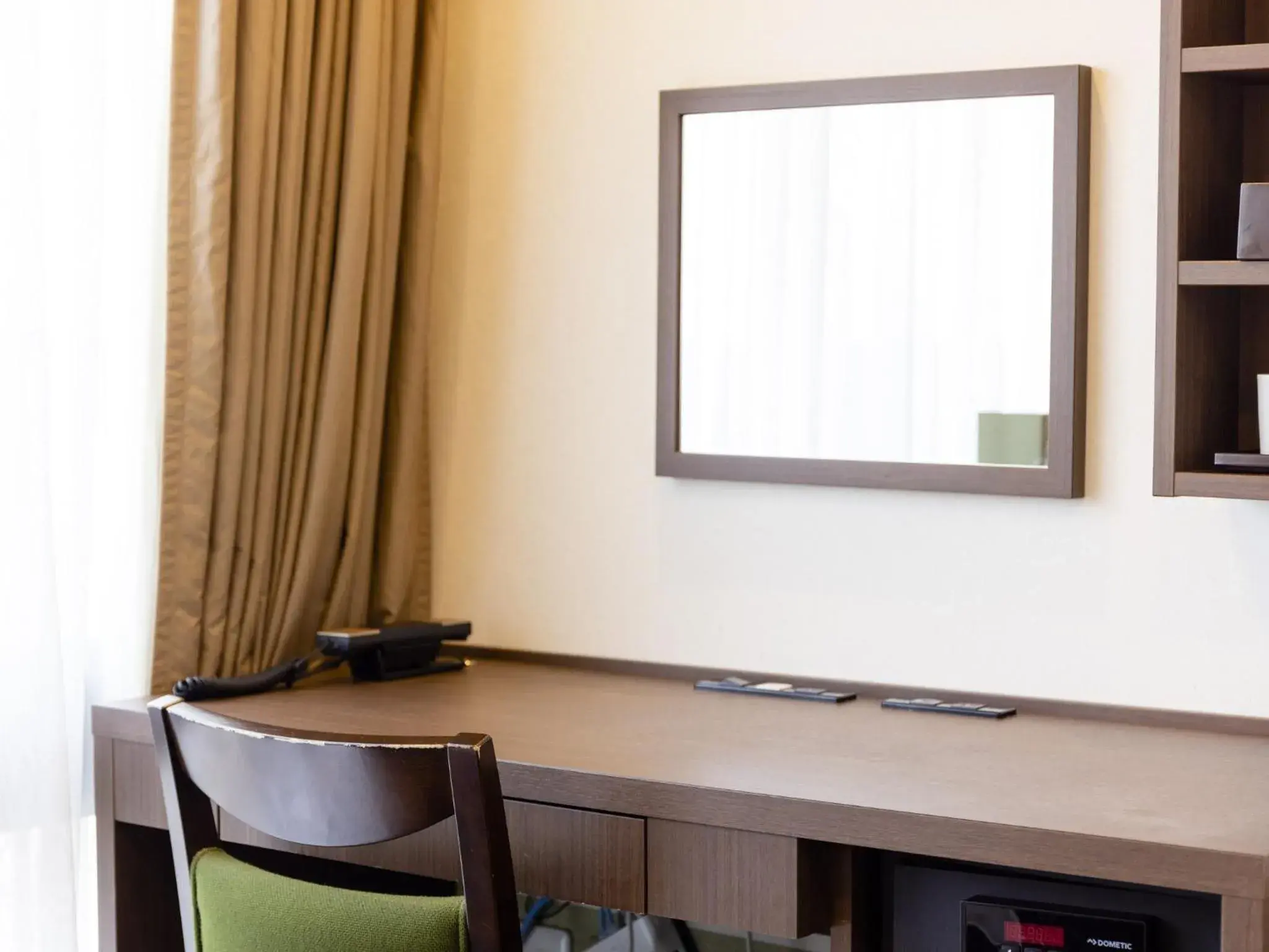 Photo of the whole room in Hotel Wing International Select Ueno Okachimachi Photo of the whole room in Hotel Wing International Select Ueno Okachimachi