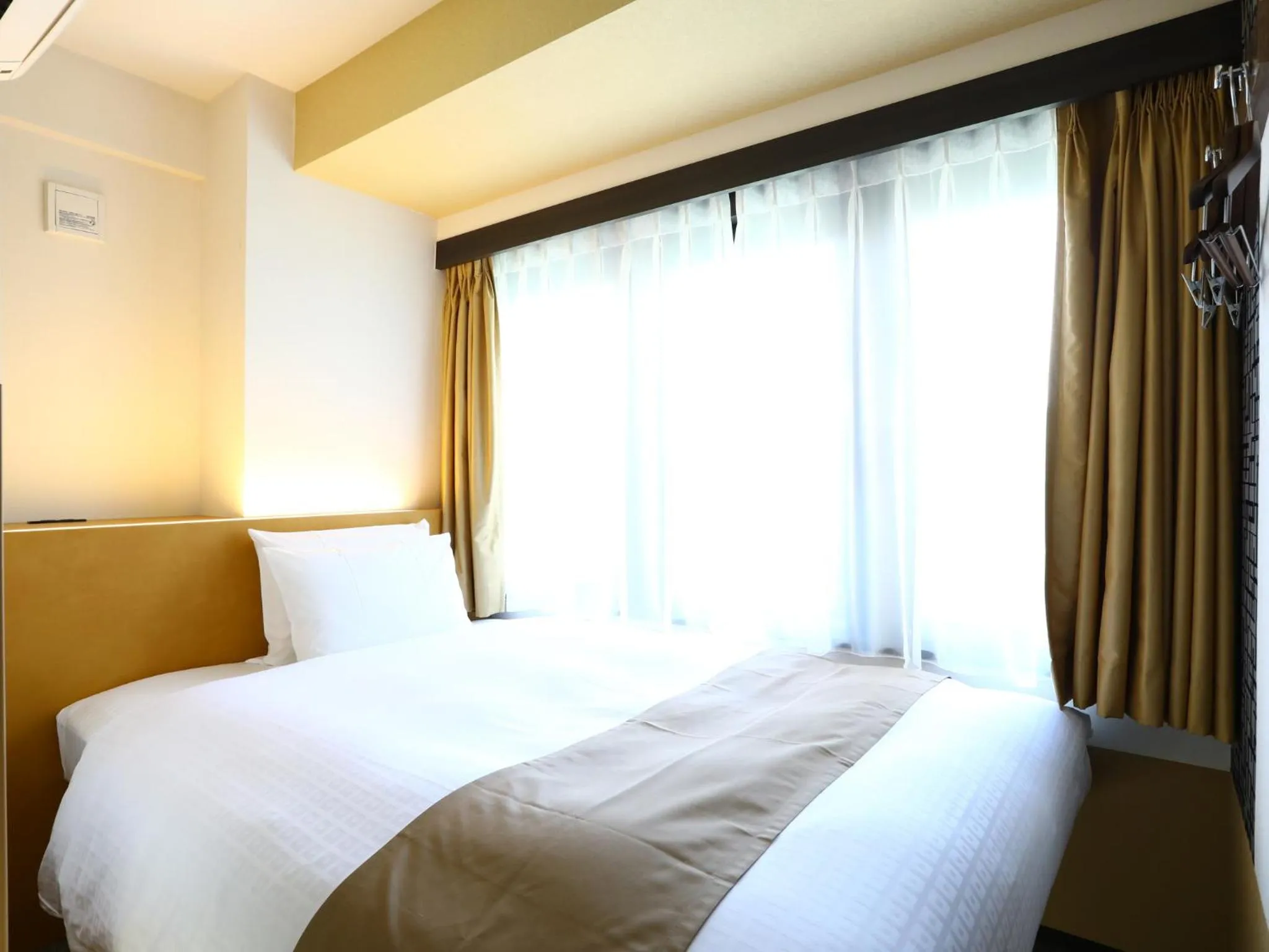 Bed in Hotel Wing International Select Ueno Okachimachi