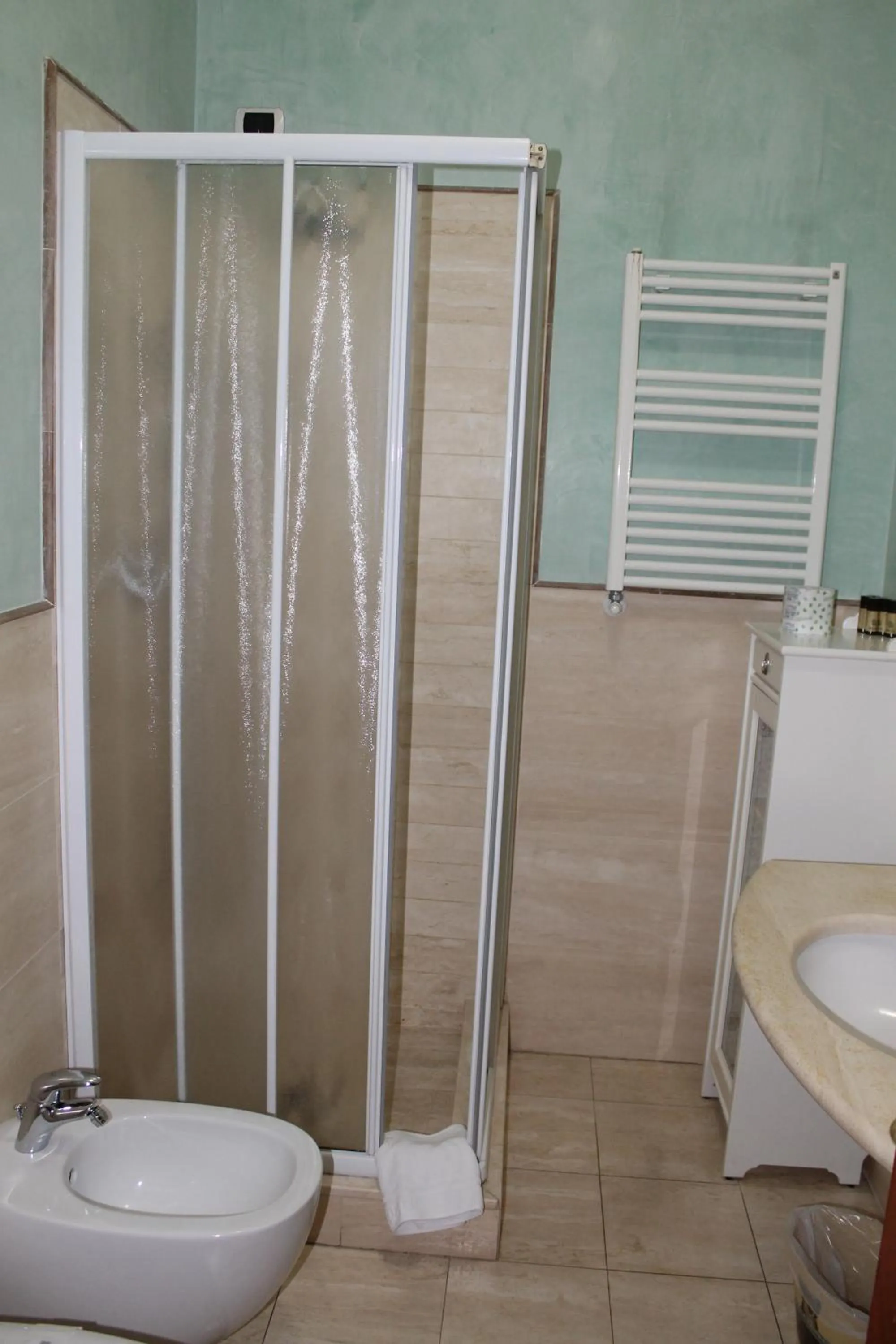 Shower in Casa Paolina