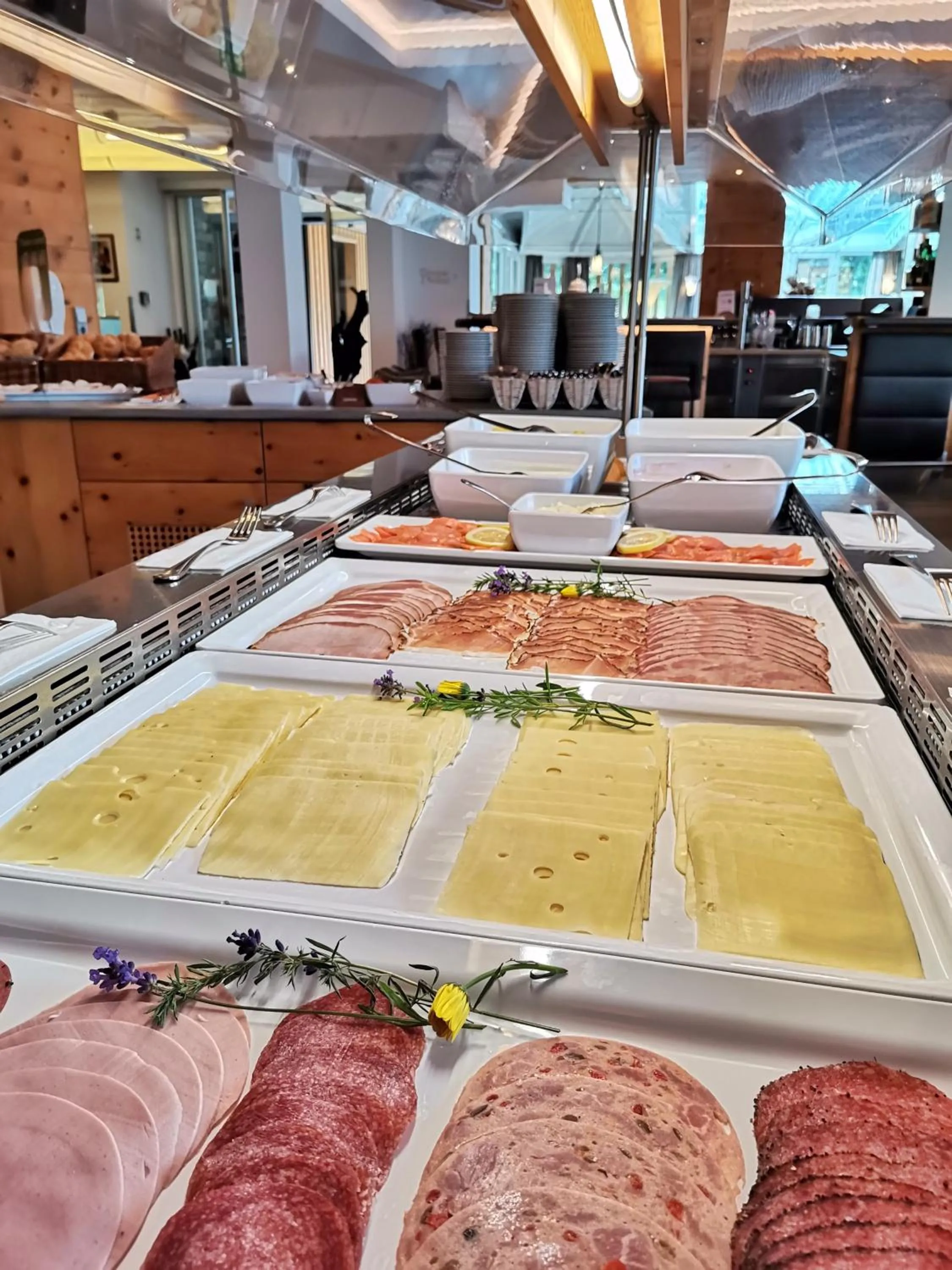 Breakfast in Hotel Alpina