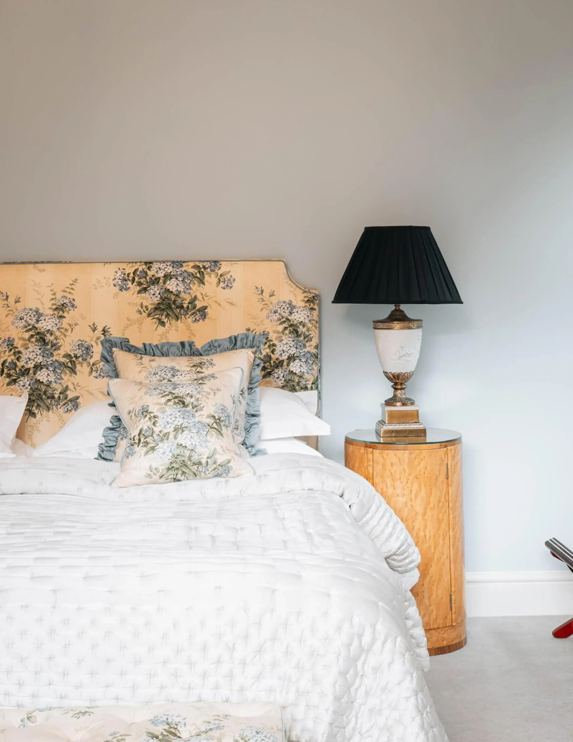 Bed in Palé Hall Bed in Palé Hall