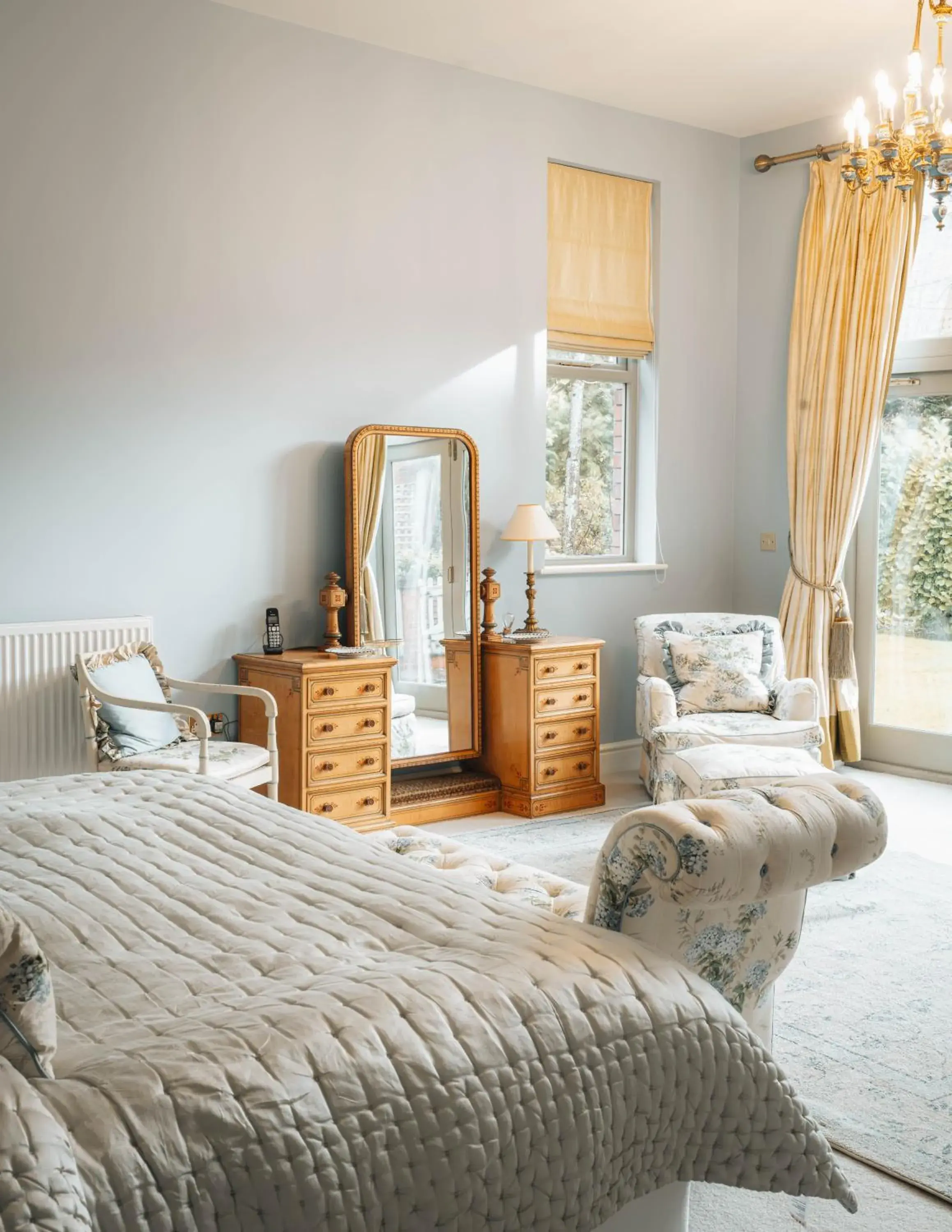 Bed in Palé Hall Bed in Palé Hall