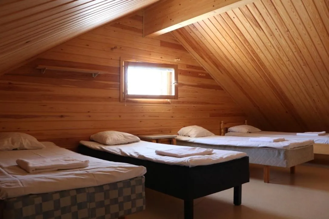 Photo of the whole room, Bed in Youth Center Vasatokka