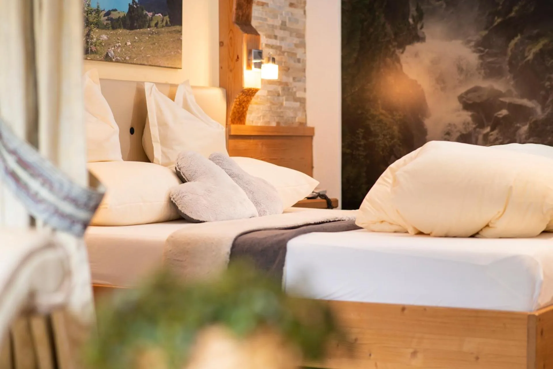 Photo of the whole room, Bed in Beauty & Wellness Hotel Tirolerhof