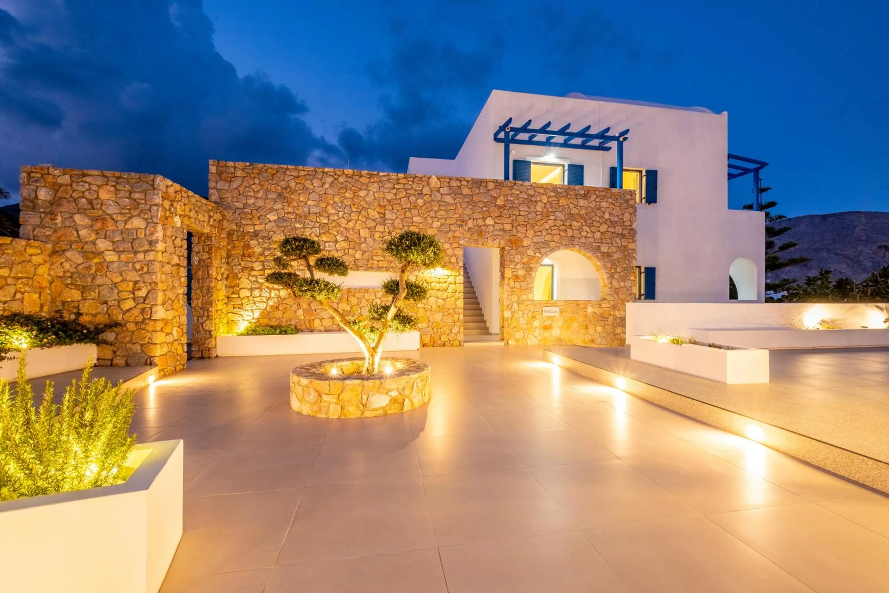 Area and facilities in Margarenia