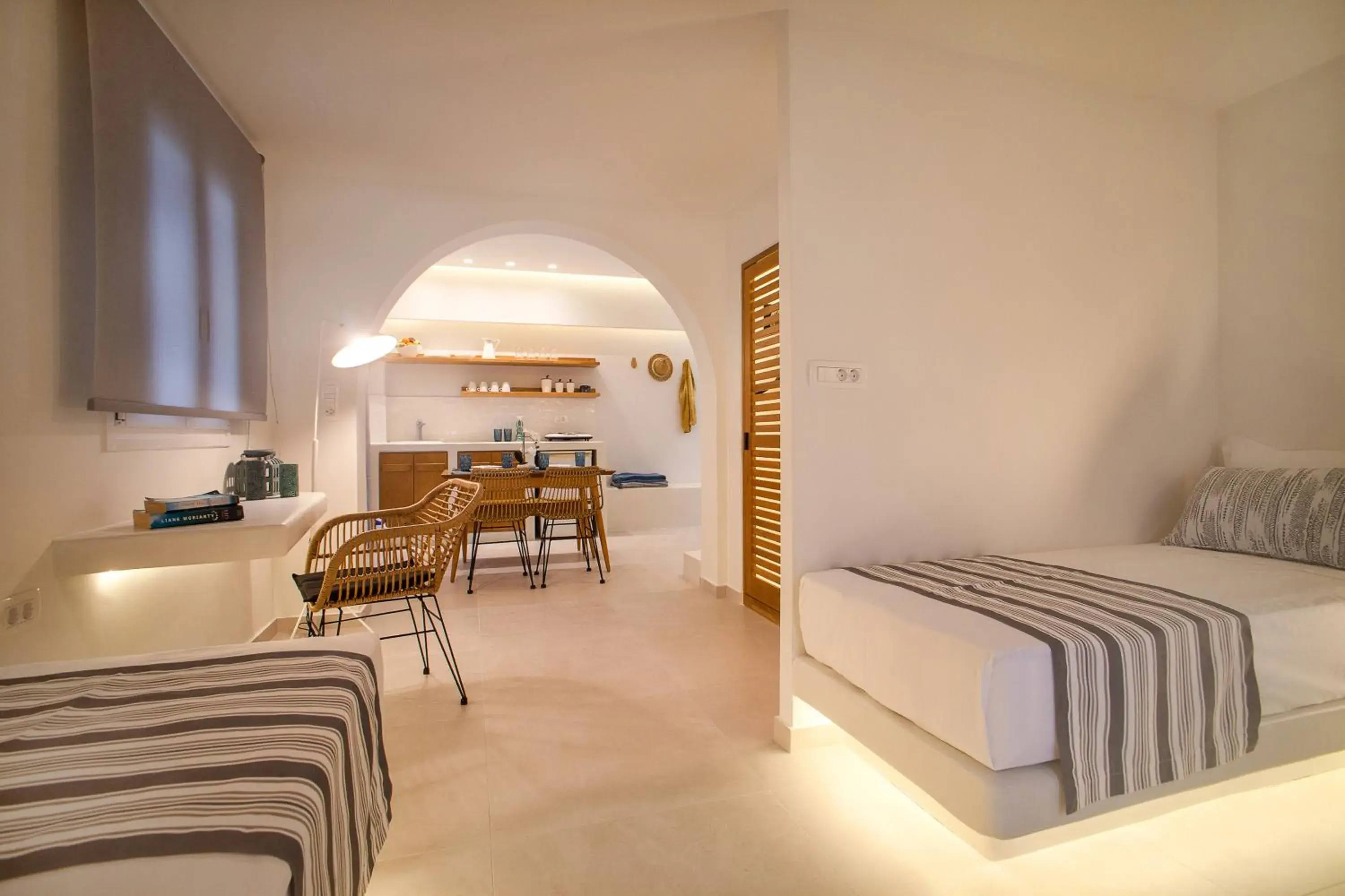 Photo of the whole room, Bed in Margarenia Photo of the whole room, Bed in Margarenia