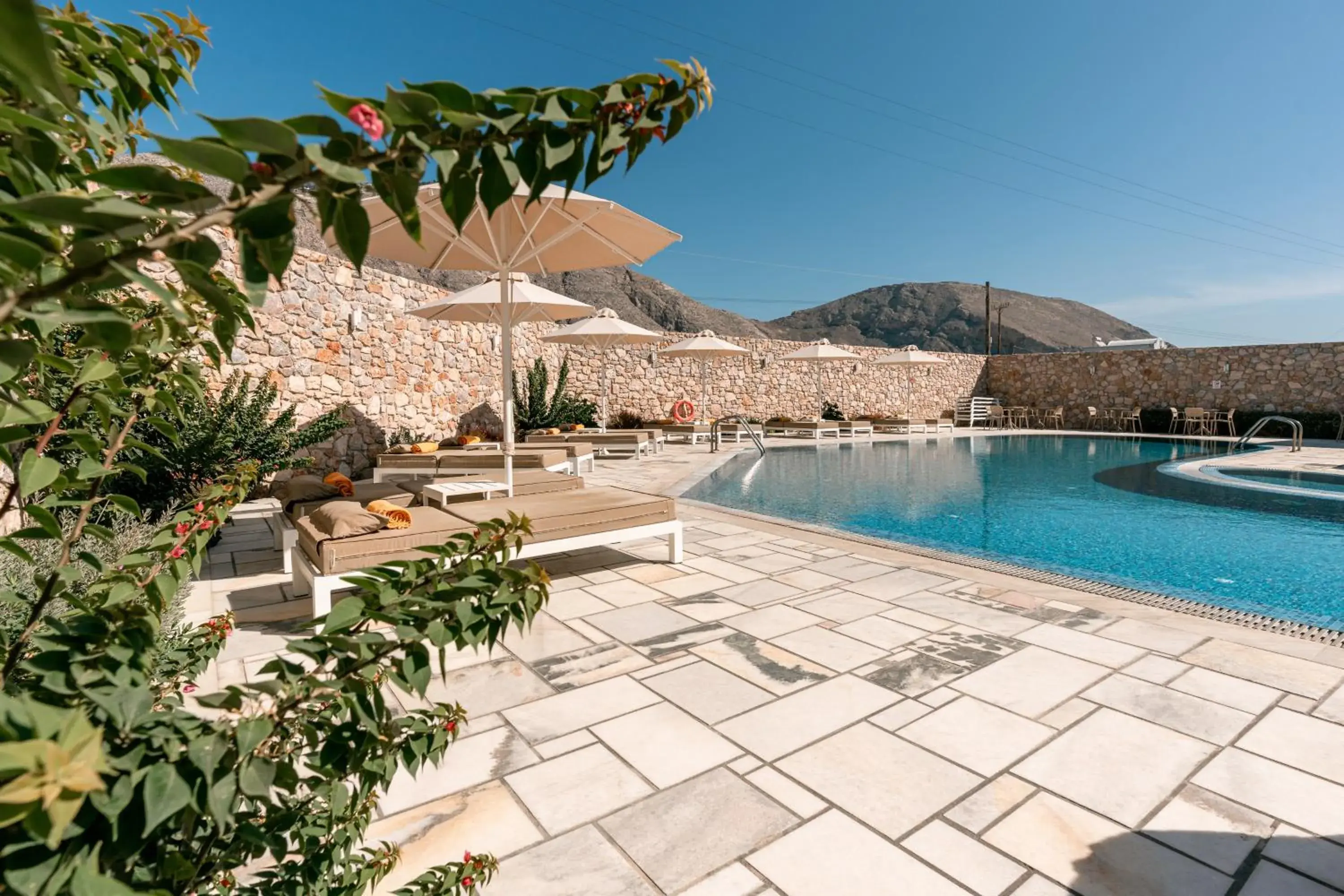 Swimming pool in Margarenia Swimming pool in Margarenia