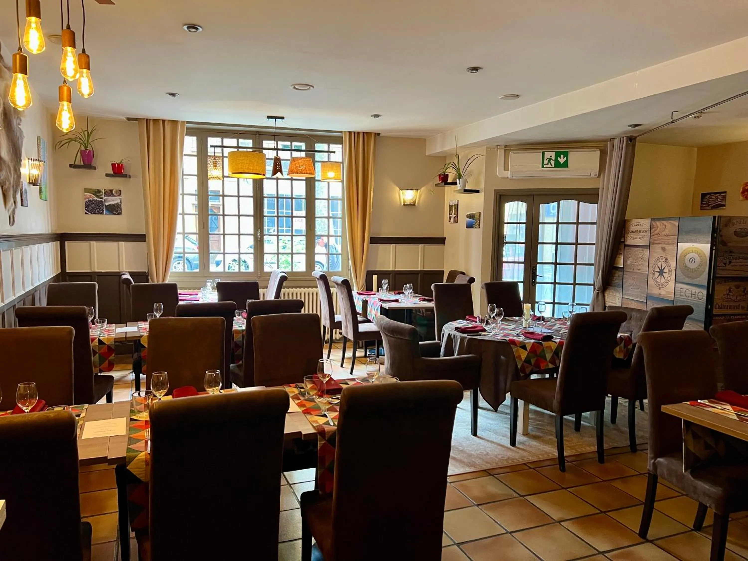 Restaurant/places to eat in Logis Hôtel des Causses