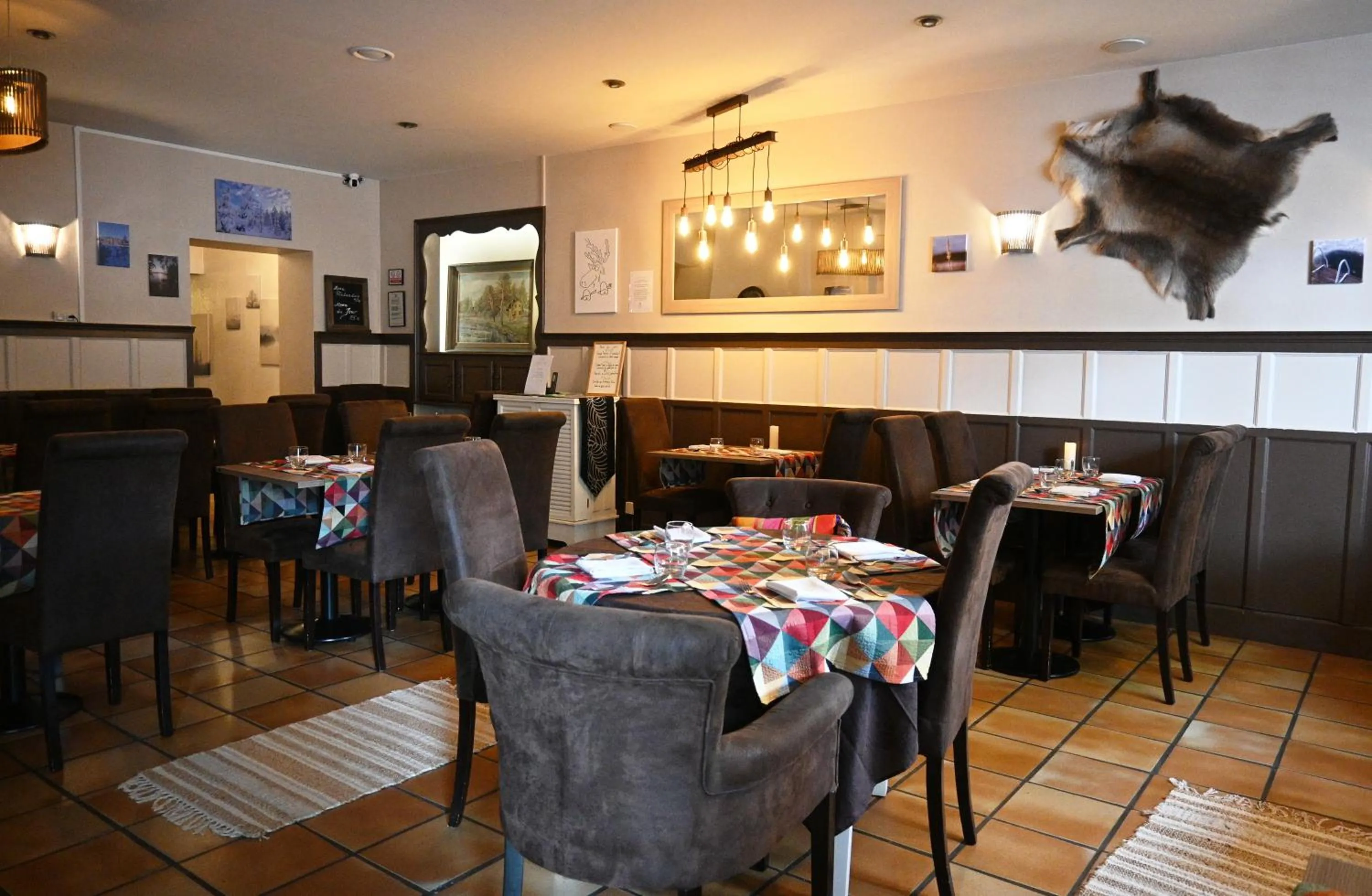 Restaurant/places to eat in Logis Hôtel des Causses