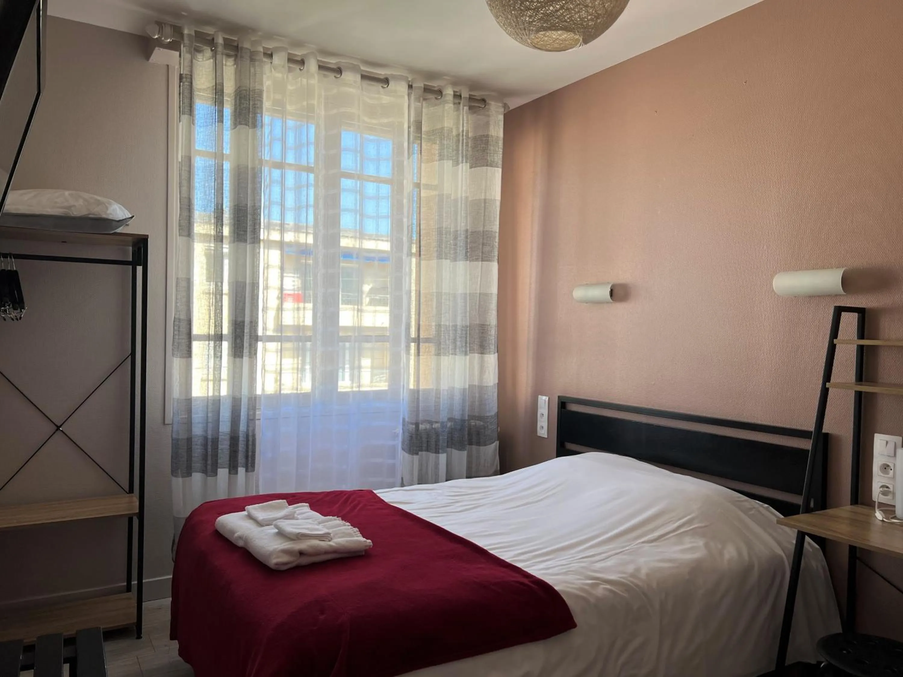Bedroom, Bed in Logis Hôtel des Causses