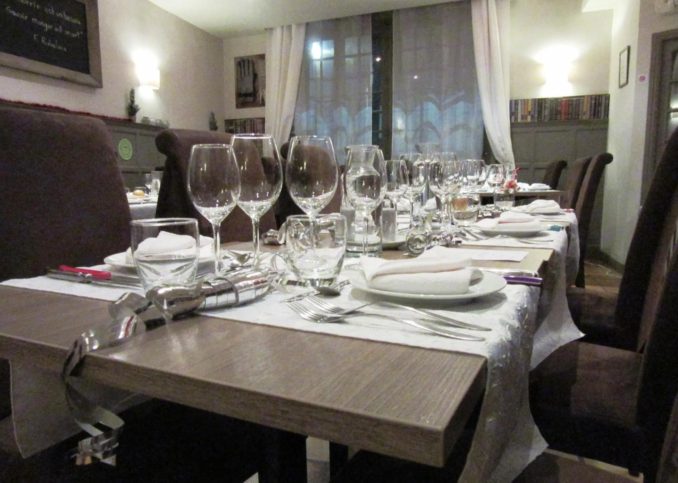 Restaurant/places to eat in Logis Hôtel des Causses
