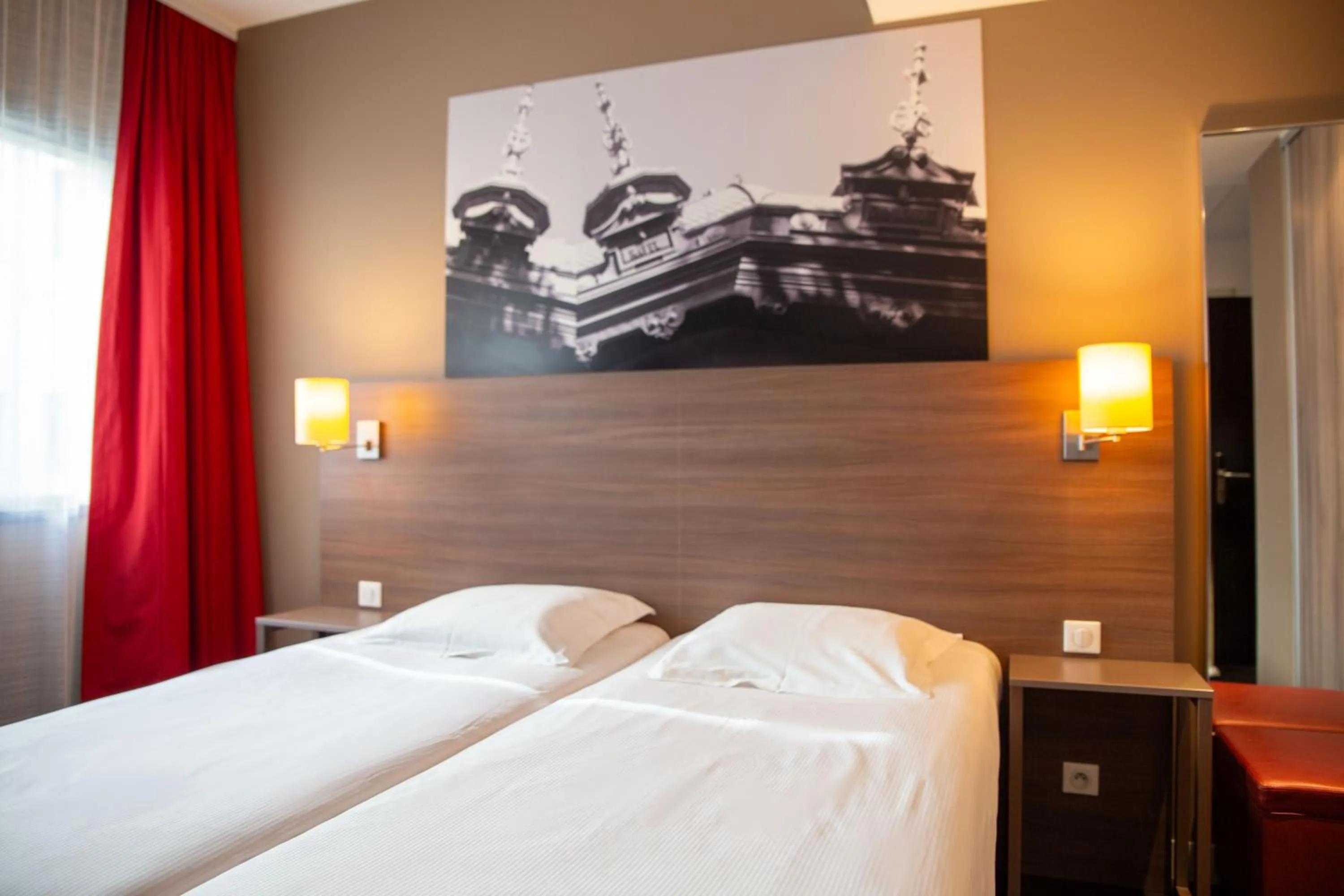 Bed in Comfort Aparthotel Saint-Etienne