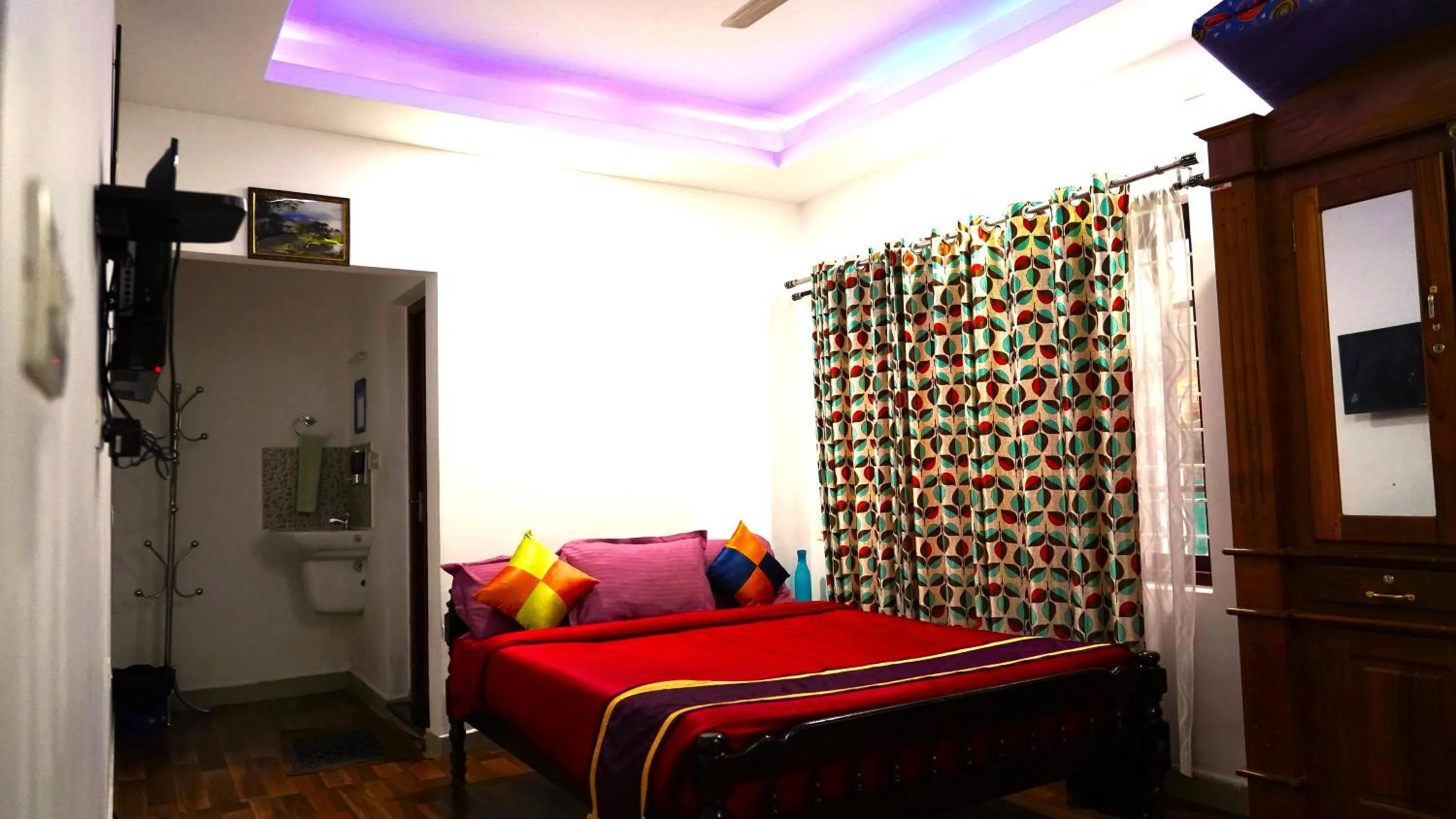 Bed in Arabian Nights Munnar Pool Villa