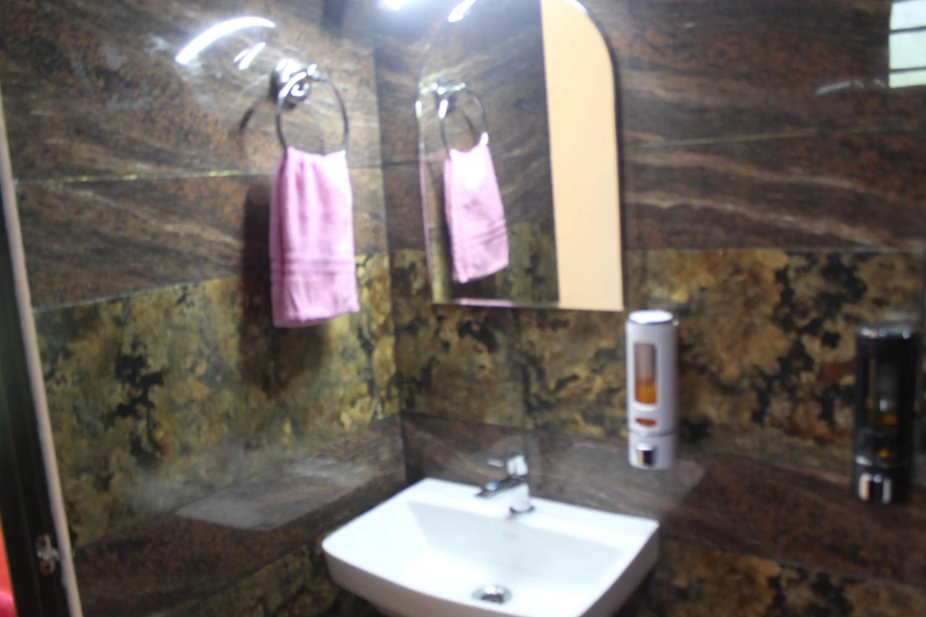 Shower in Arabian Nights Munnar Pool Villa