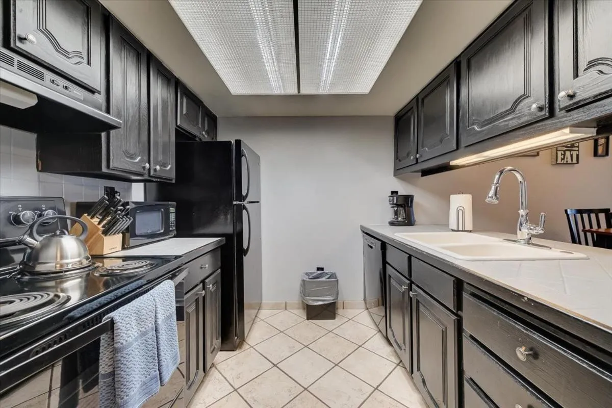 kitchen in Shadow Ridge by All Seasons Resort Lodging