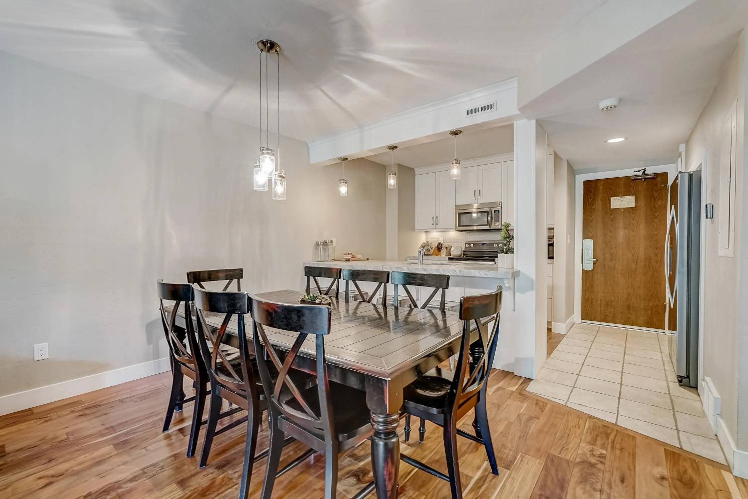 Kitchen or kitchenette in Shadow Ridge by All Seasons Resort Lodging