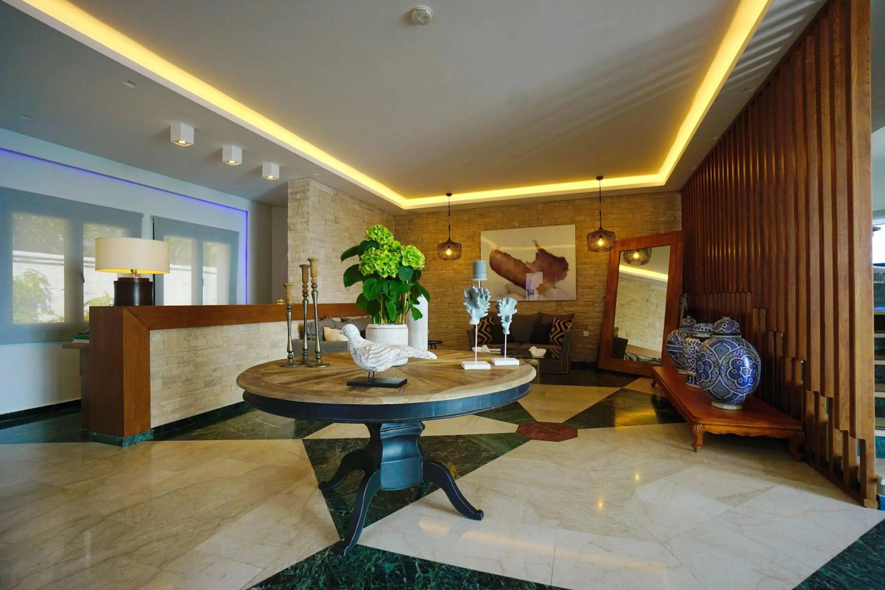 Lobby or reception in Kalidon Panorama Hotel