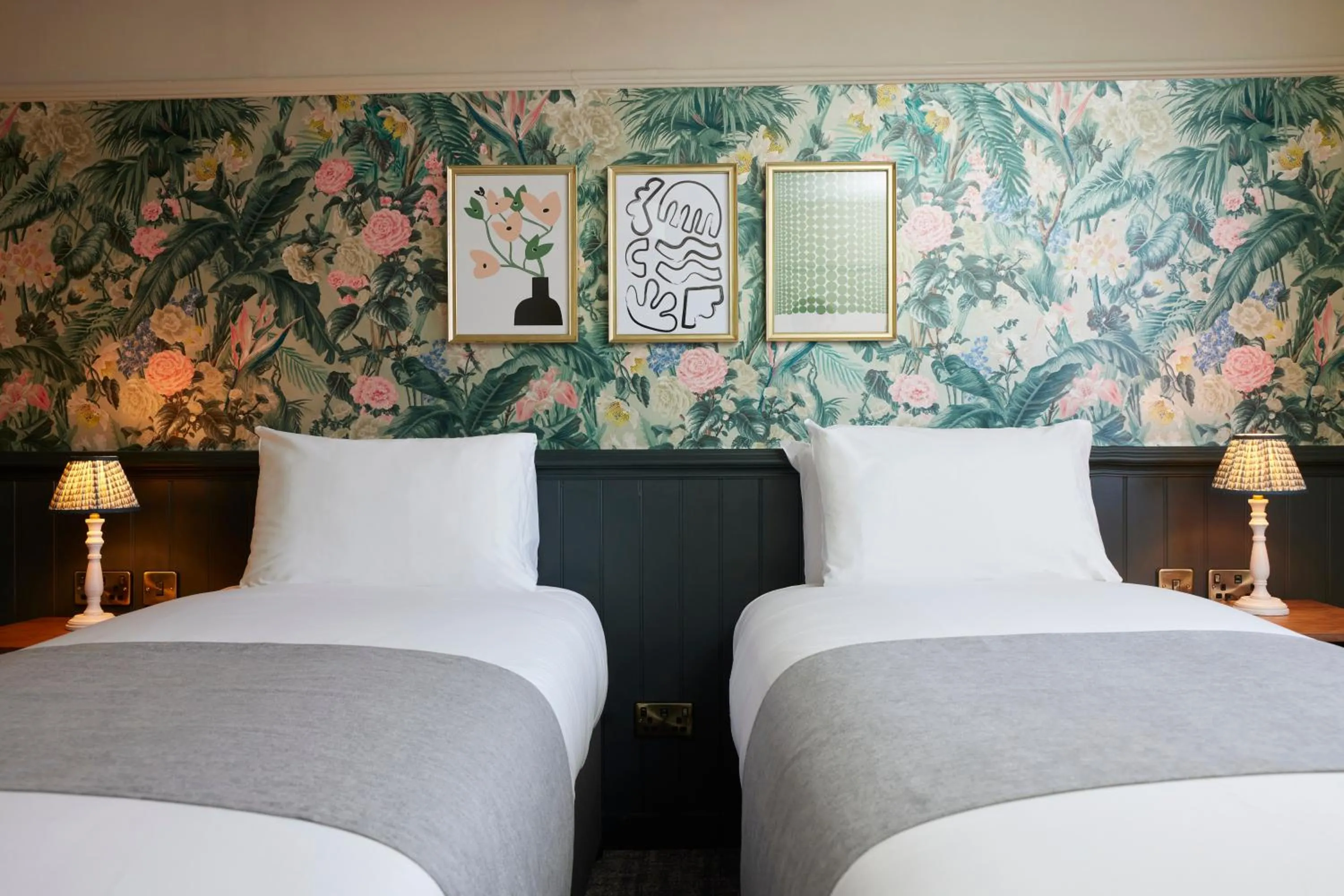Twin Room in The White Hart Inn by Greene King Inns