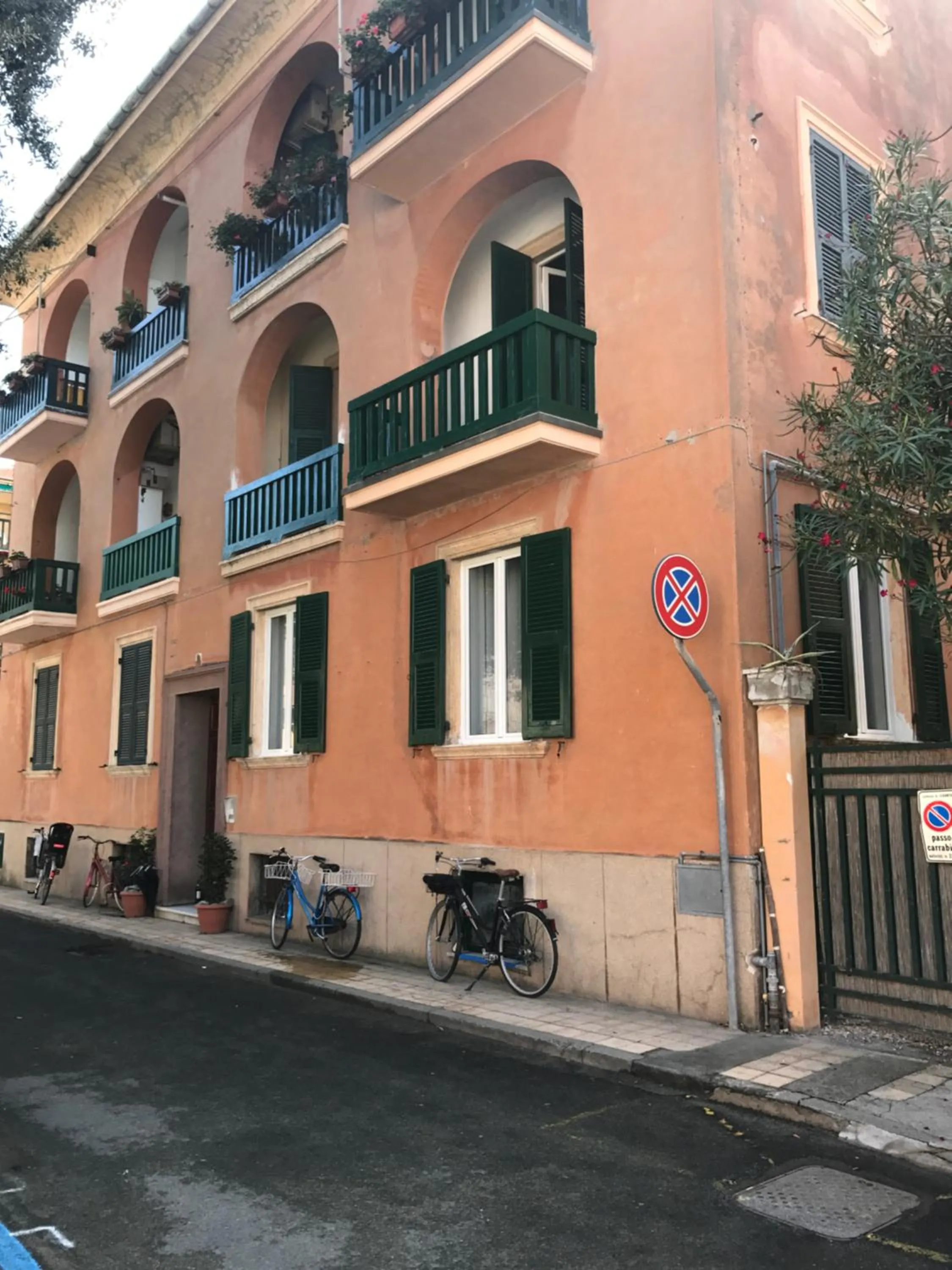 Property building in Affittacamere LevantoMare