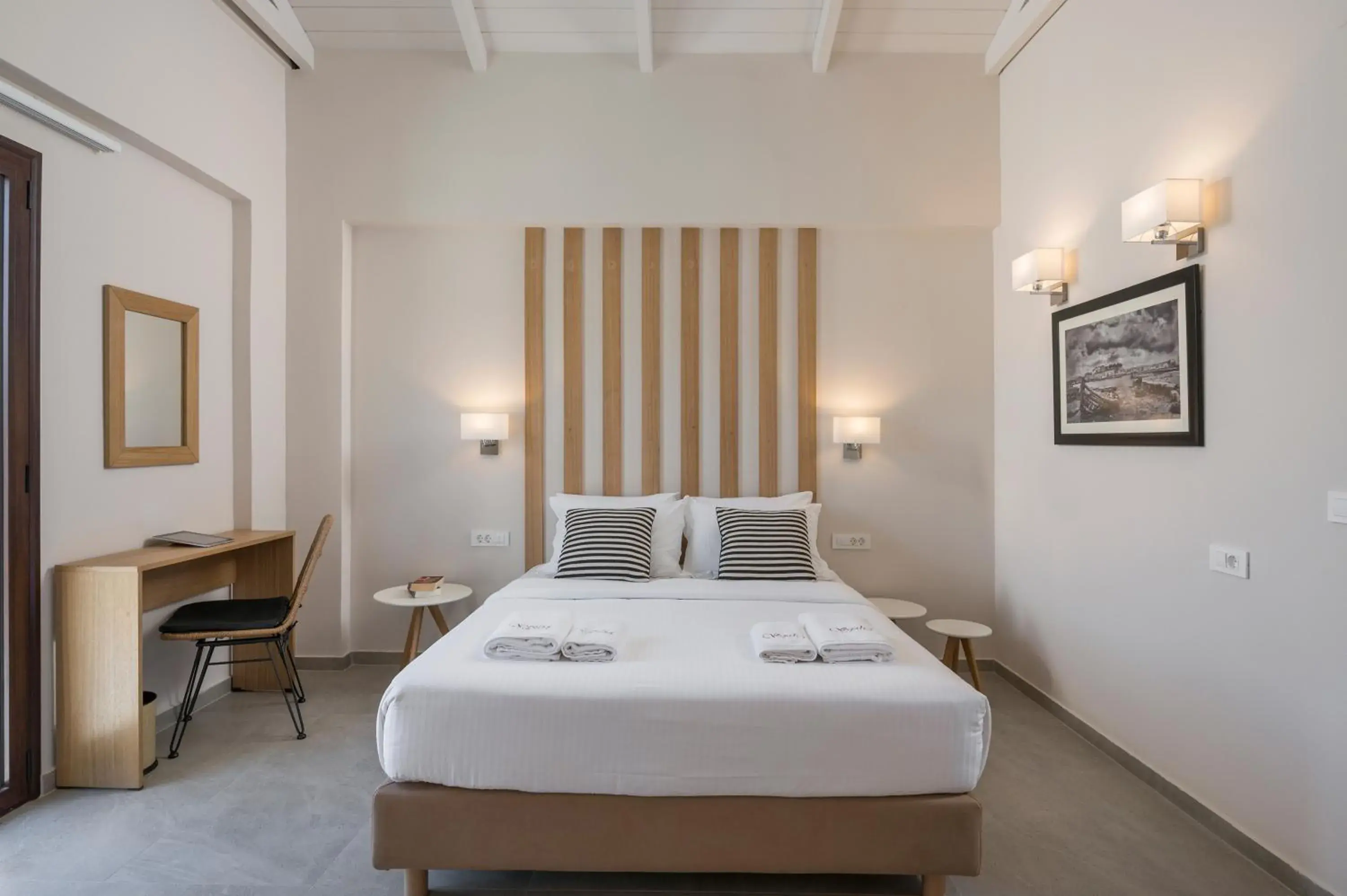 Mountain view, Bed in Spilia Village Hotel & Villas Mountain view, Bed in Spilia Village Hotel & Villas