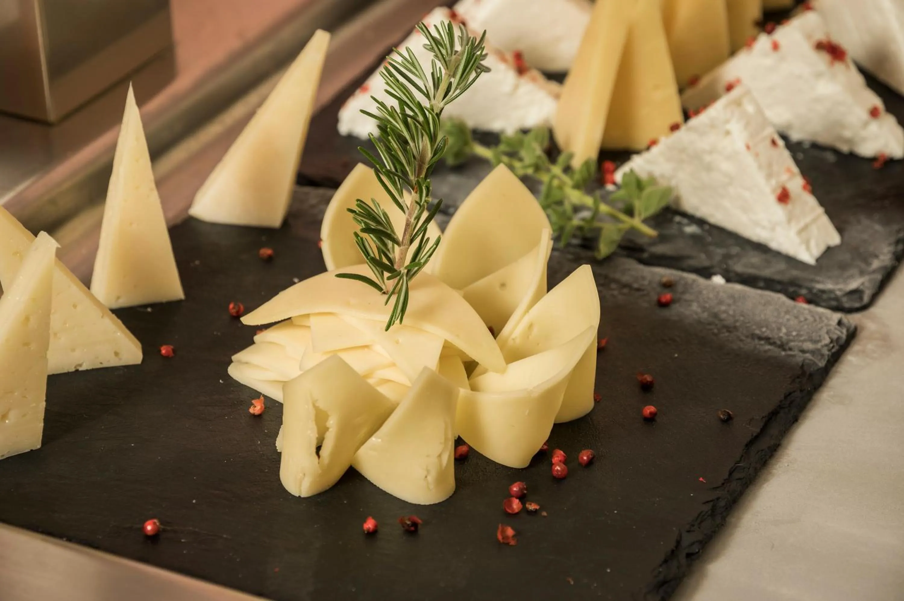 Food and drinks in Spilia Village Hotel & Villas