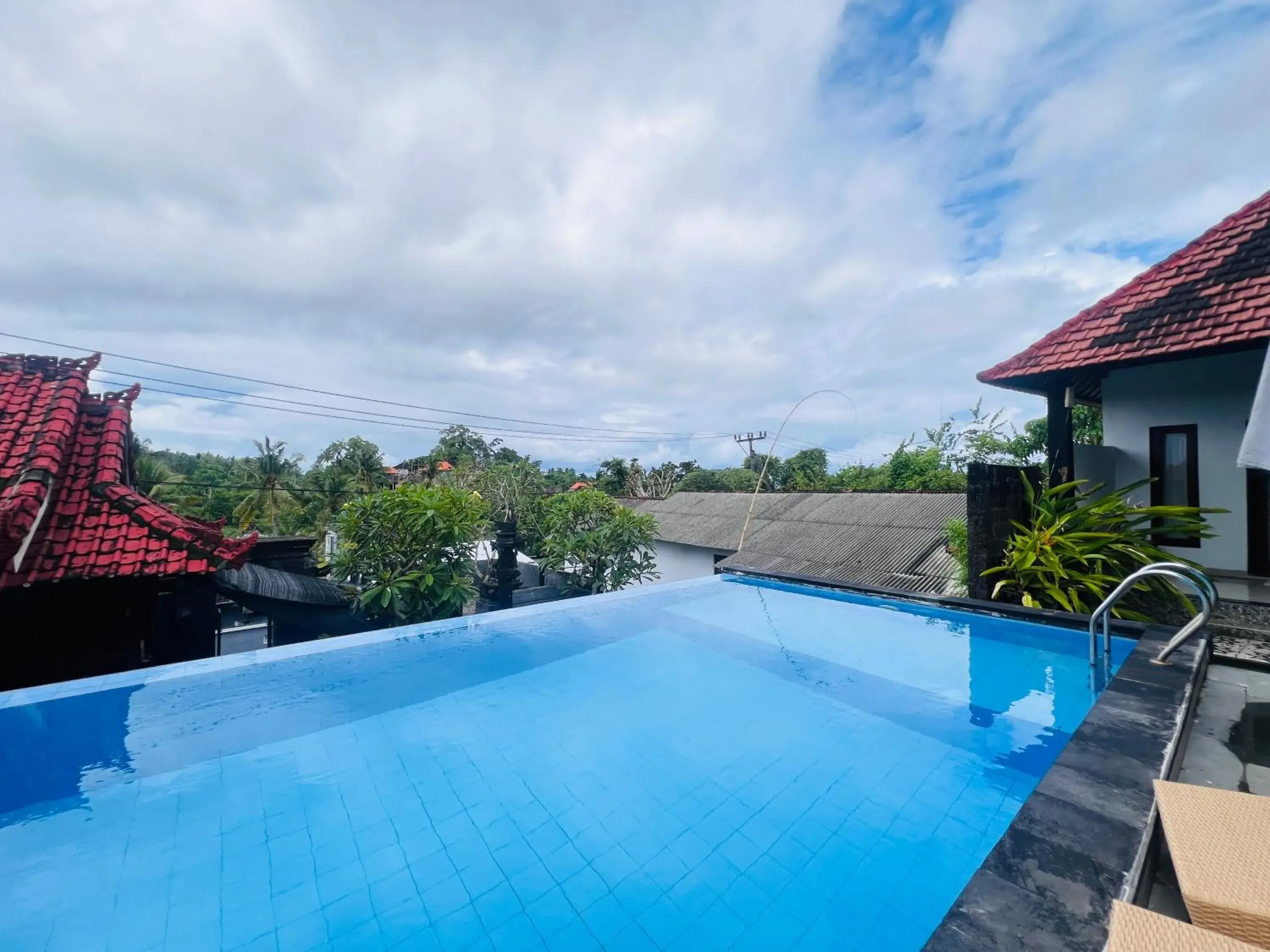 Swimming pool in Lime Penida Cottages Swimming pool in Lime Penida Cottages